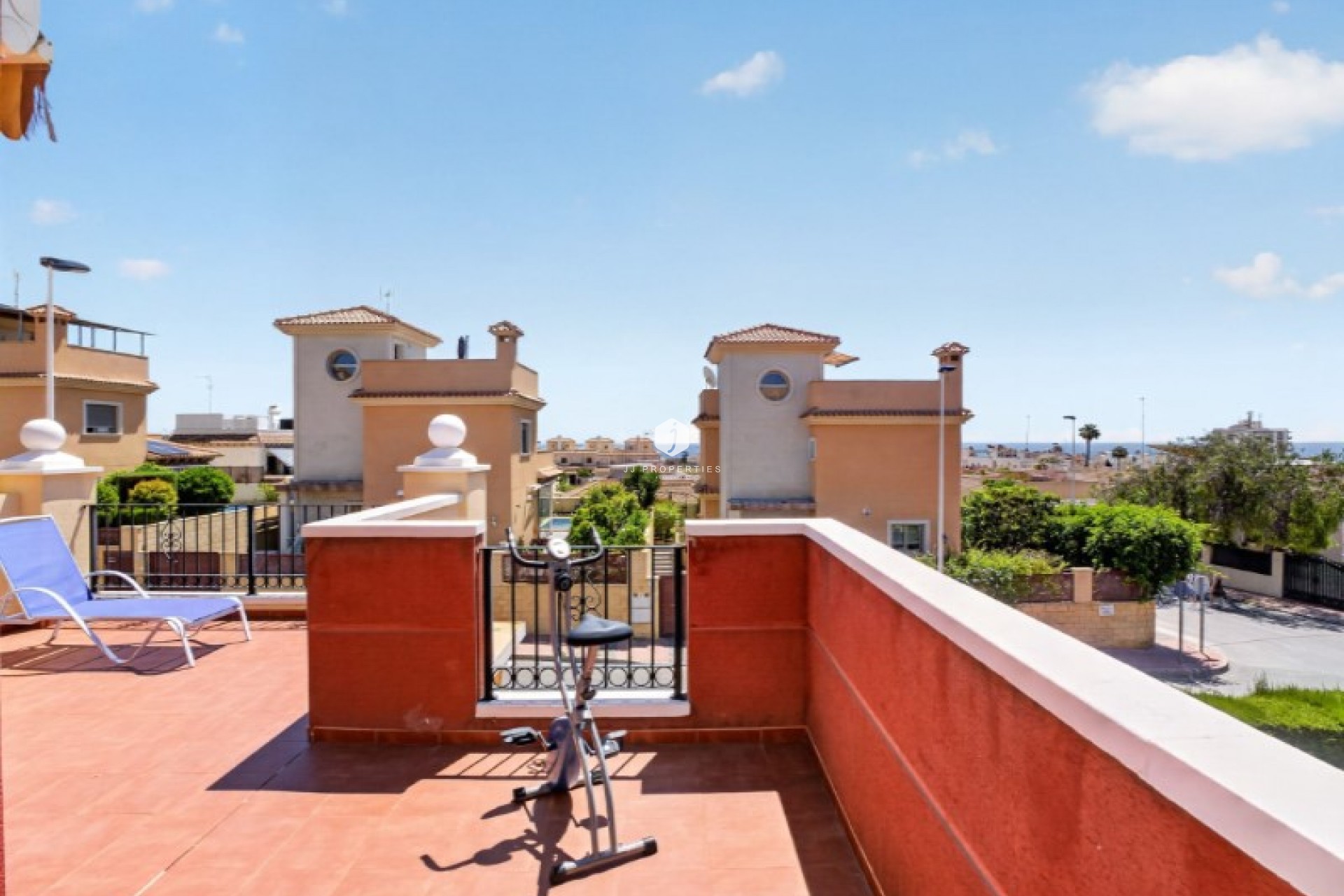 Tweedehands - Chalet -
Torrevieja - Costa Blanca