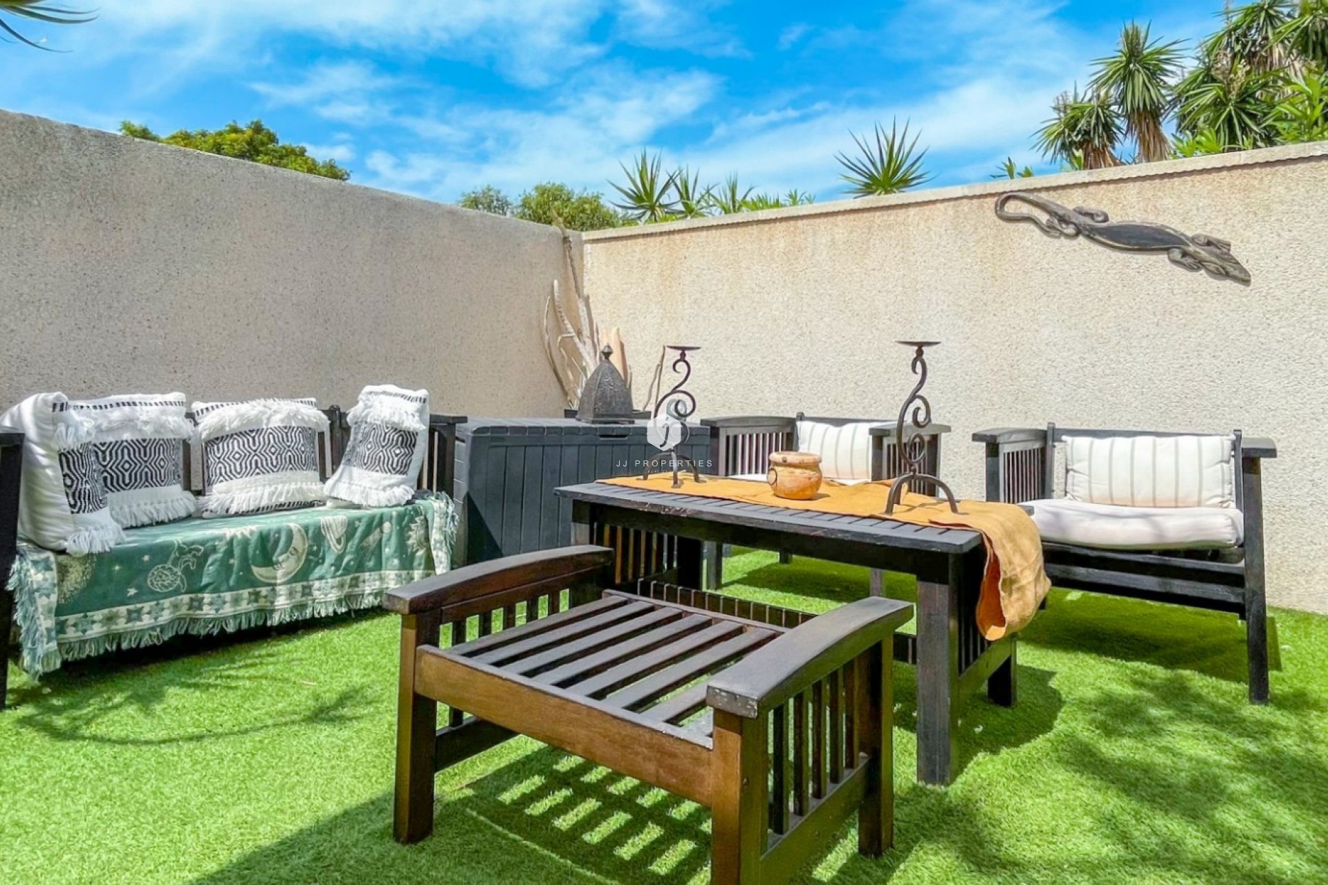 Tweedehands - Chalet -
Torrevieja - Costa Blanca
