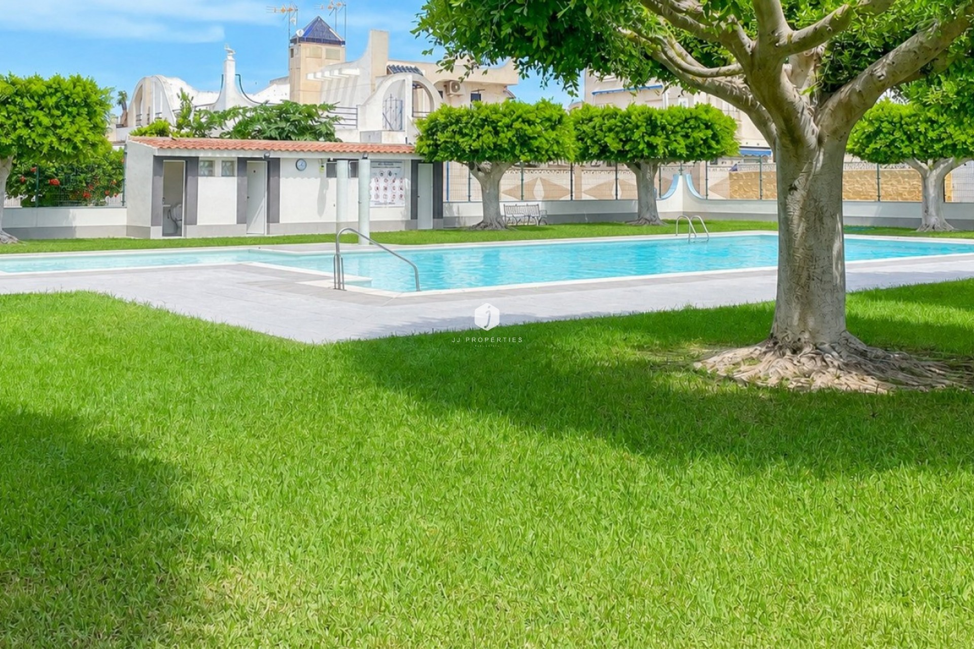 Tweedehands - Chalet -
Torrevieja - Costa Blanca