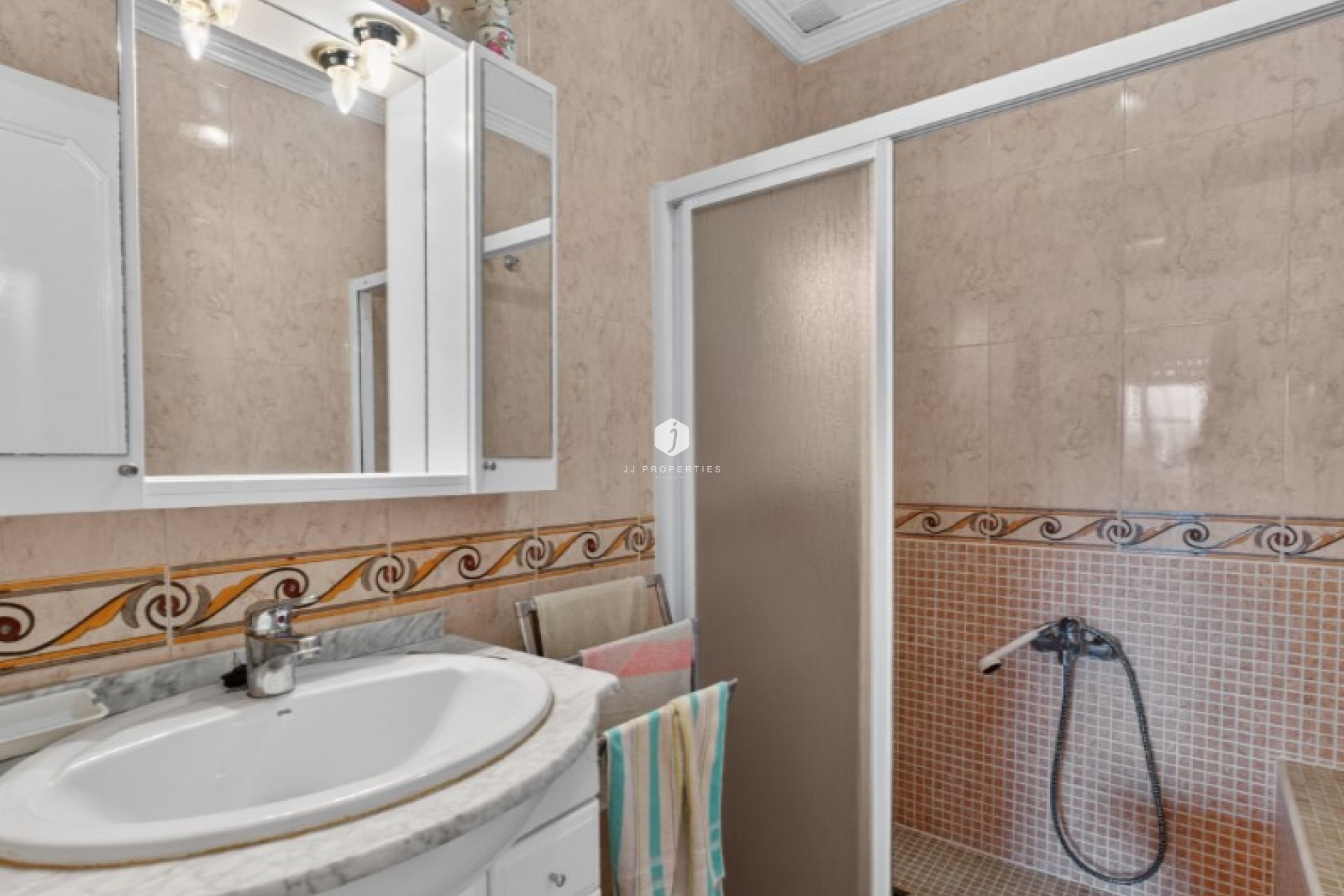 Tweedehands - Chalet -
Torrevieja - Costa Blanca