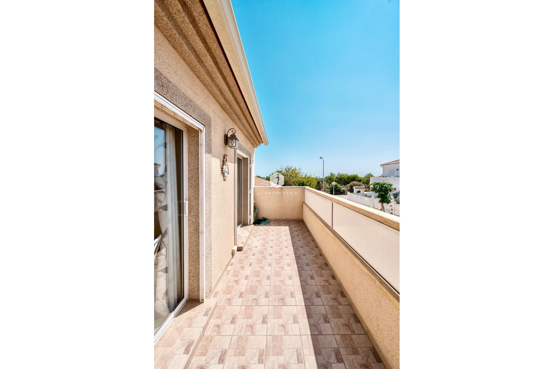 Tweedehands - Chalet -
Torrevieja - Costa Blanca