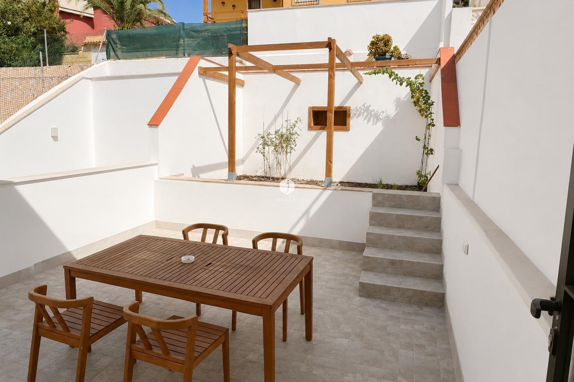 Tweedehands - Chalet -
Torrevieja - Costa Blanca