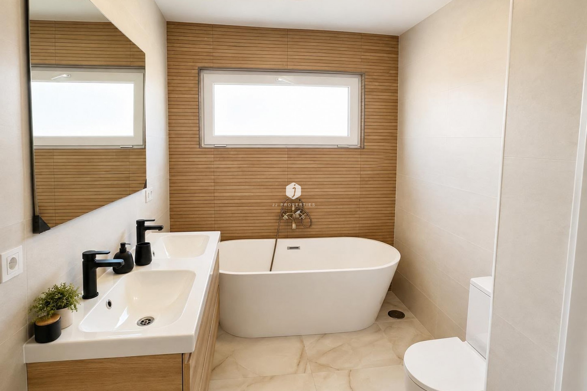Tweedehands - Chalet -
Torrevieja - Costa Blanca
