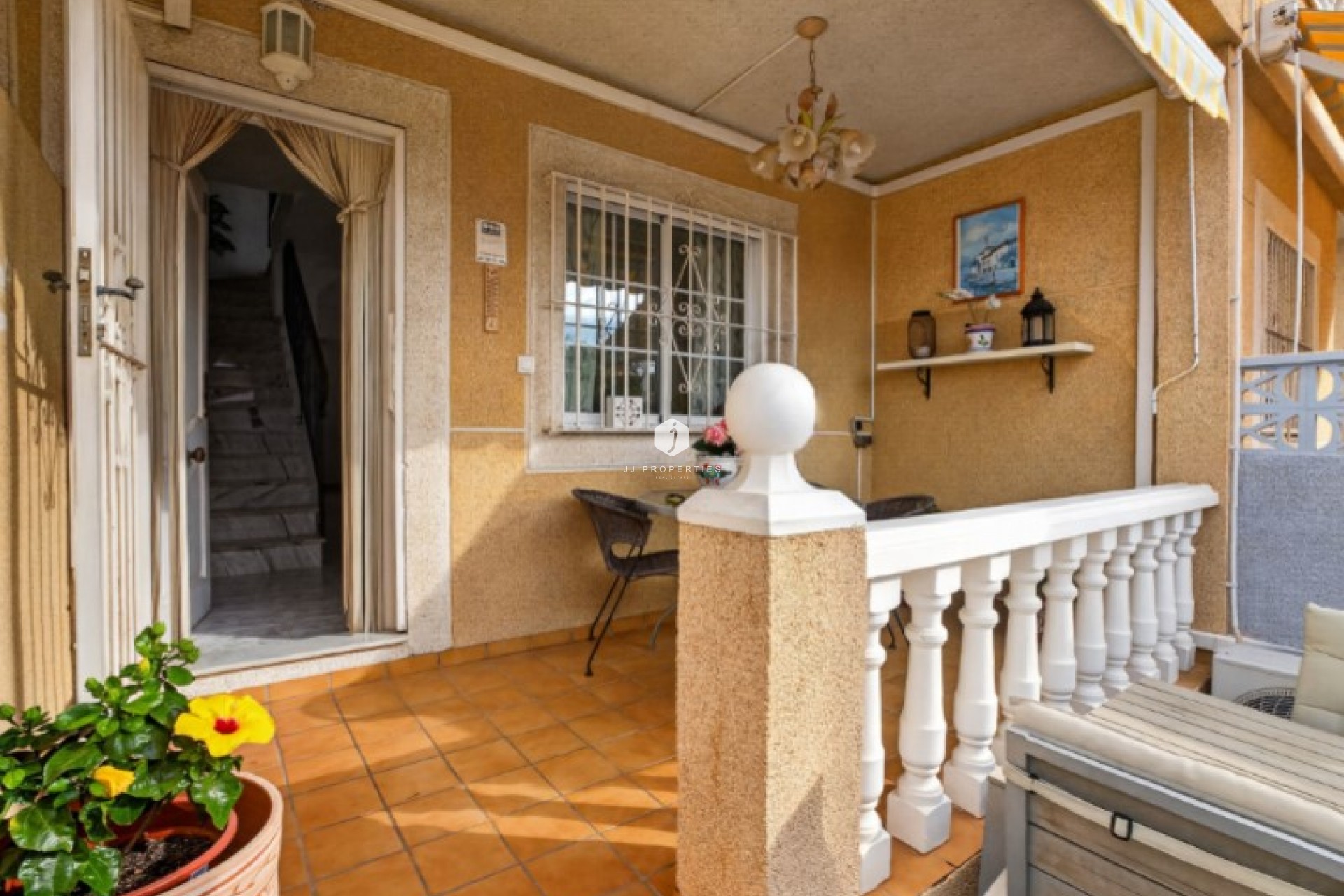 Tweedehands - Chalet -
Torrevieja - Costa Blanca