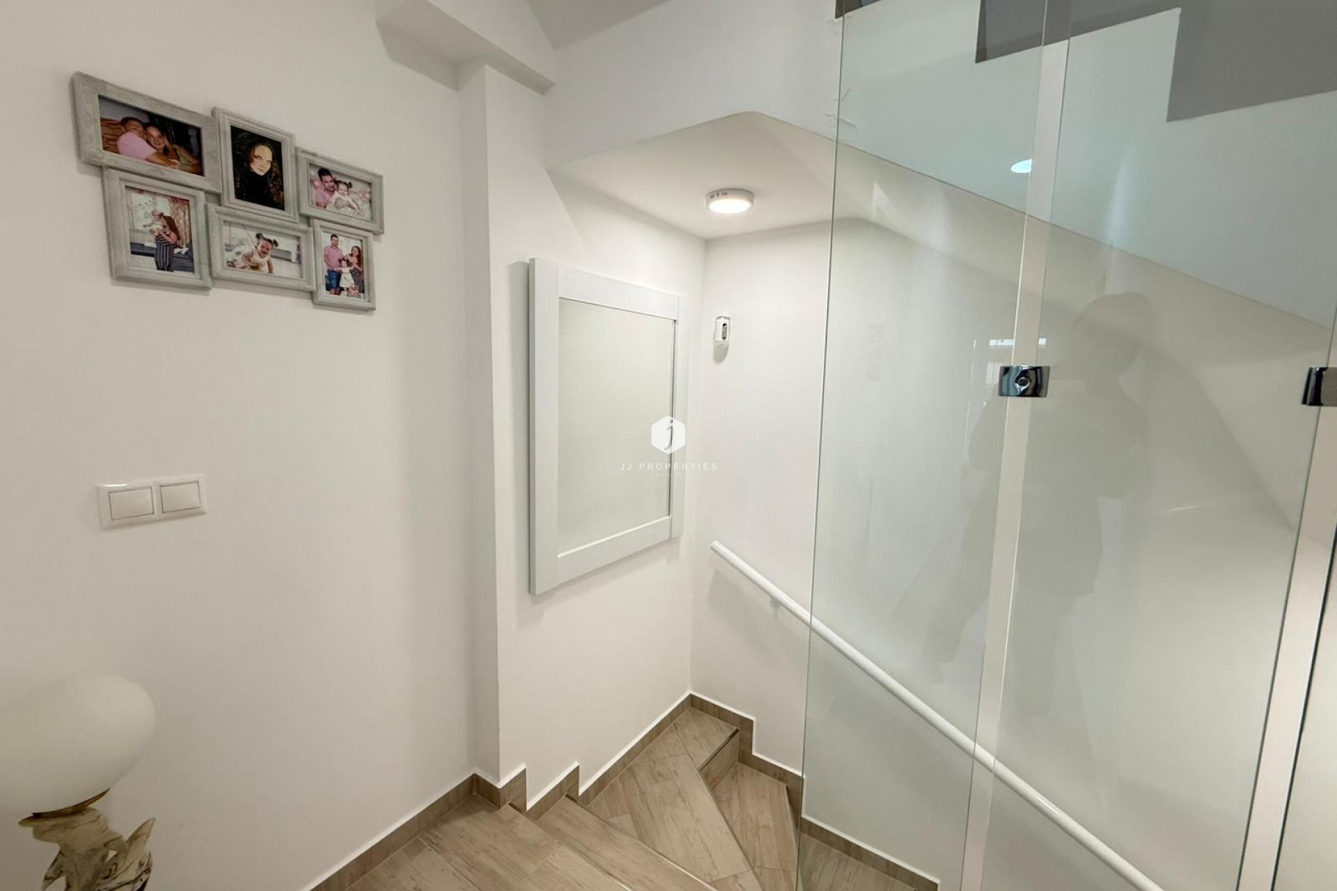 Tweedehands - Chalet -
Torrevieja - El chaparral