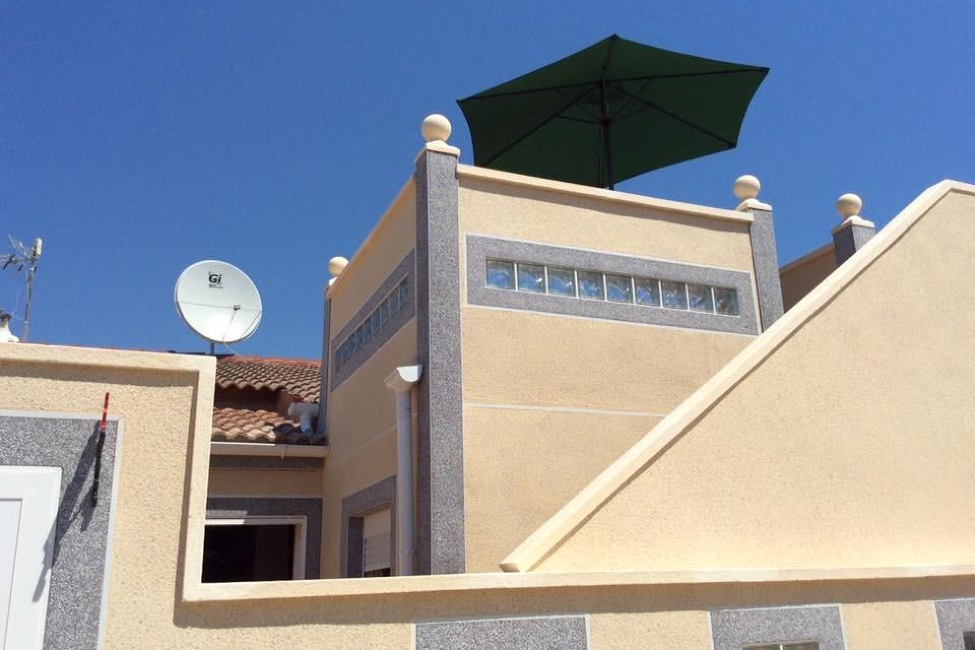 Tweedehands - Chalet -
Torrevieja - El Limonar