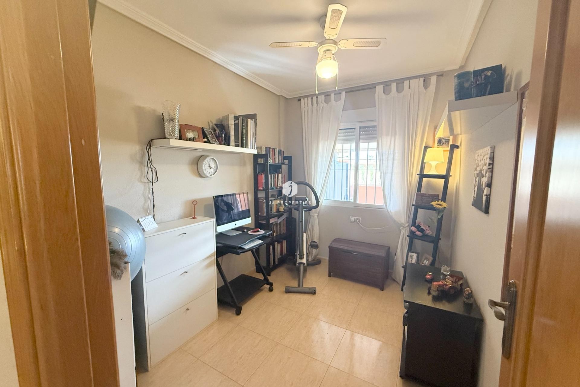 Tweedehands - Chalet -
Torrevieja - El Limonar