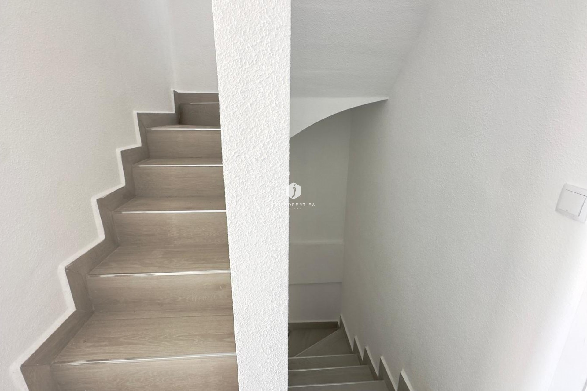 Tweedehands - Chalet -
Torrevieja - La Mata