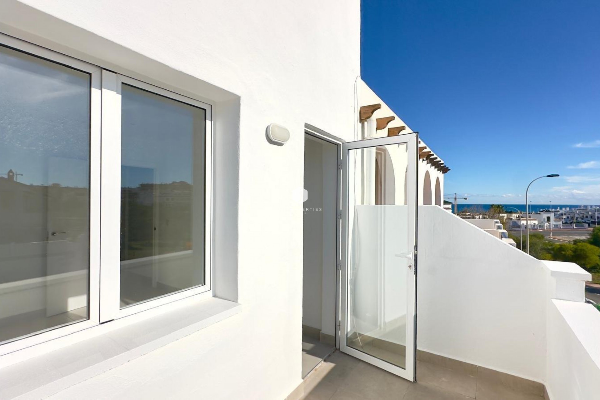 Tweedehands - Chalet -
Torrevieja - La Mata