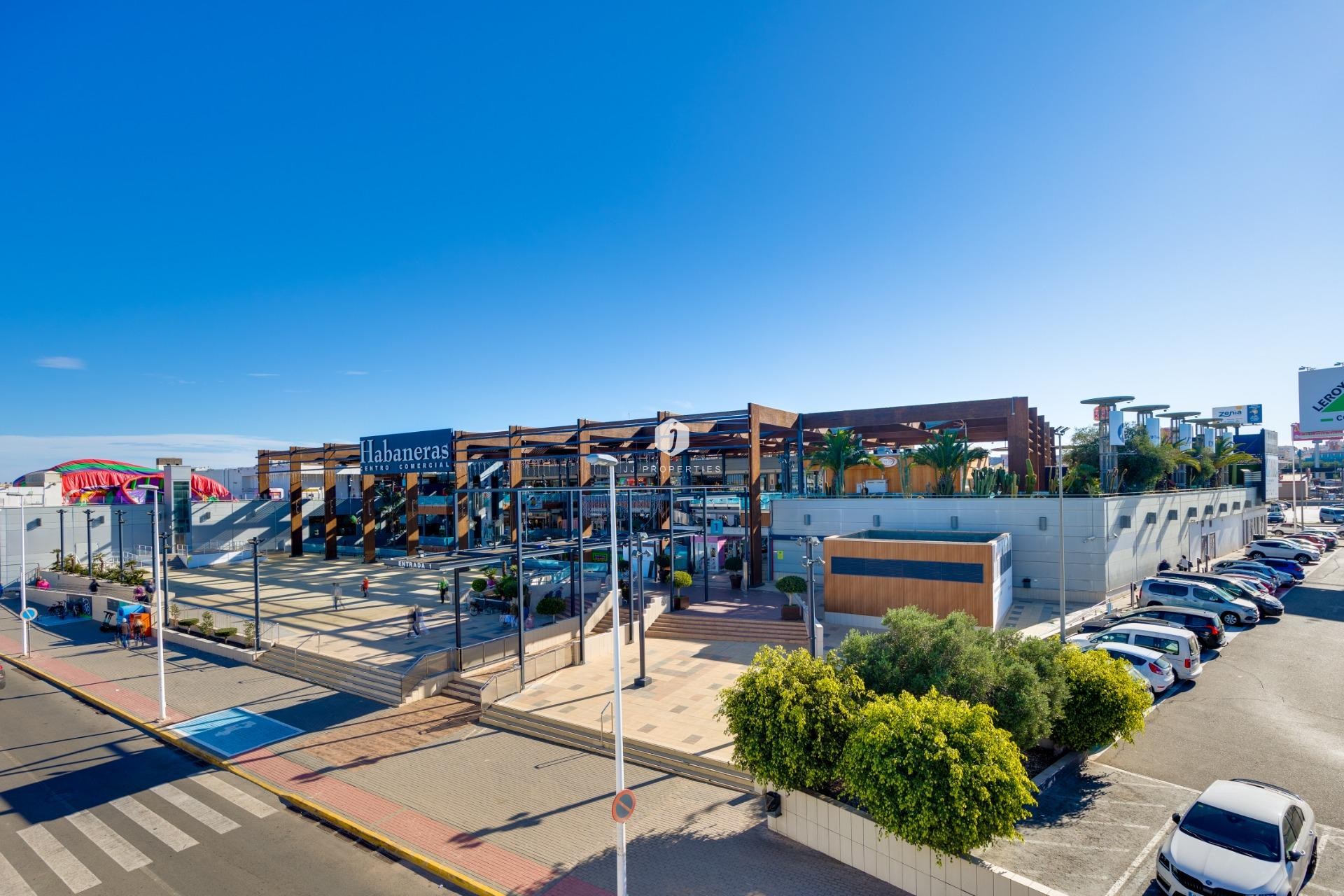 Tweedehands - Chalet -
Torrevieja - La Siesta - El Salado - Torreta