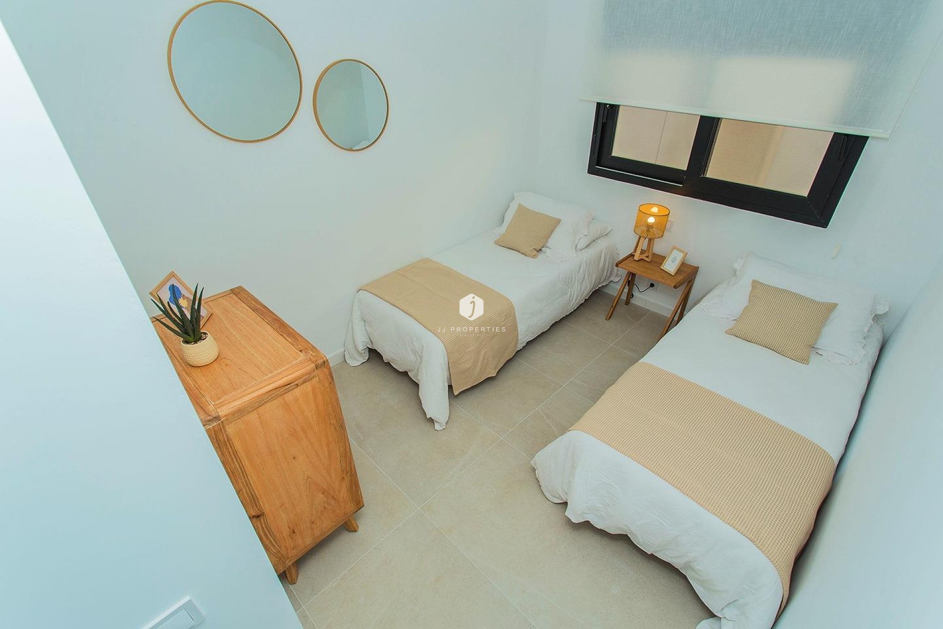 Tweedehands - Chalet -
Torrevieja - La siesta