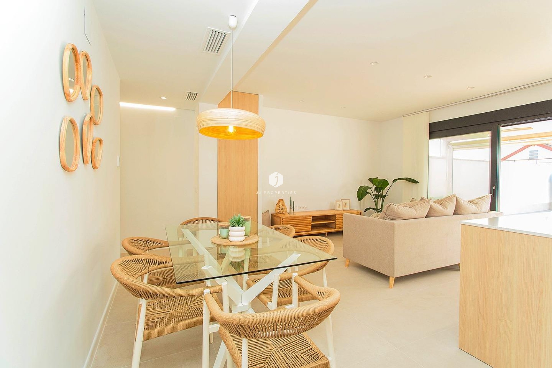 Tweedehands - Chalet -
Torrevieja - La siesta