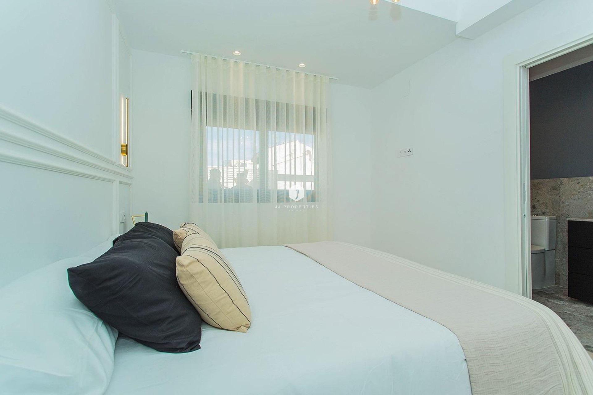 Tweedehands - Chalet -
Torrevieja - La siesta