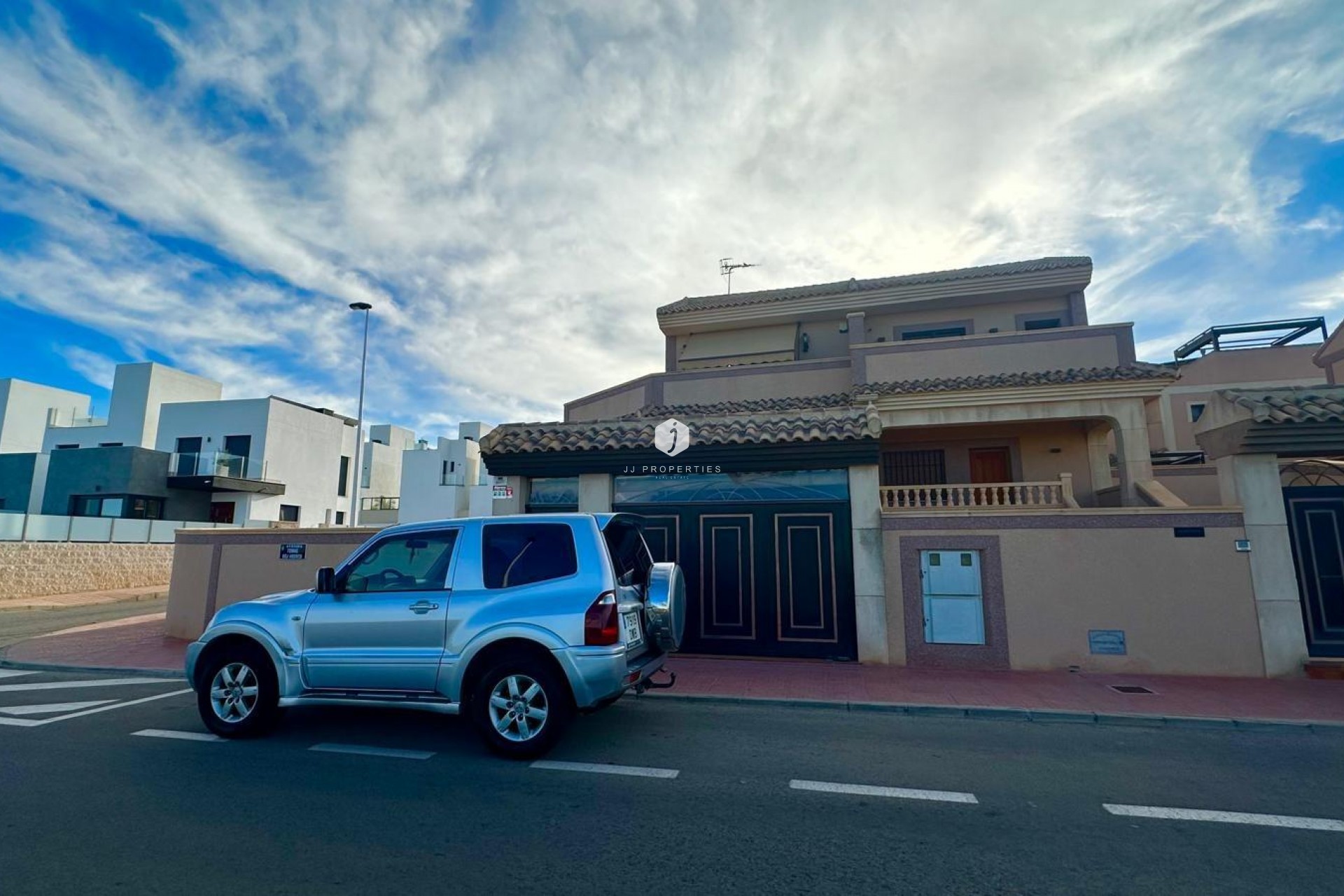 Tweedehands - Chalet -
Torrevieja - La siesta