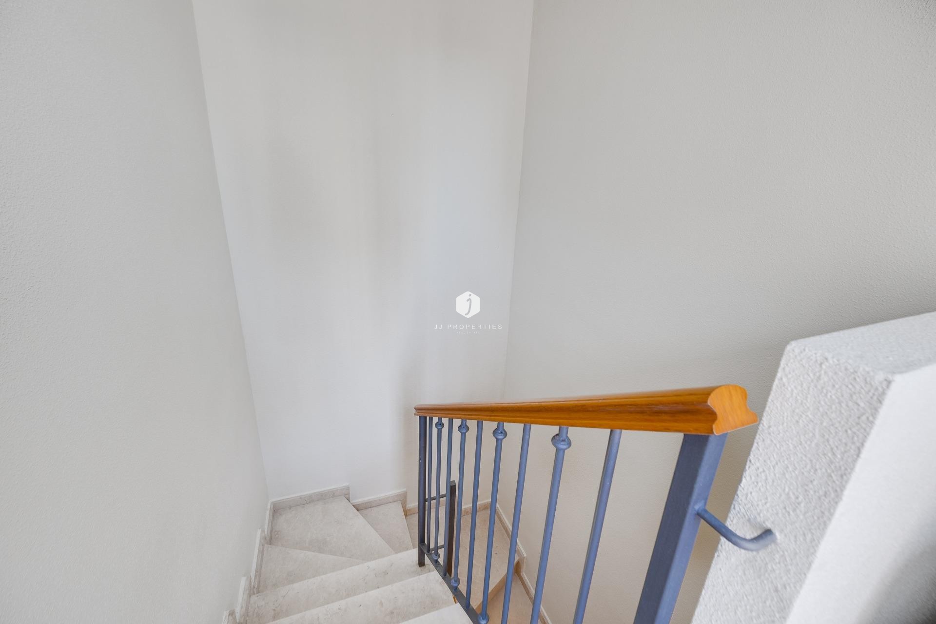 Tweedehands - Chalet -
Torrevieja - La veleta