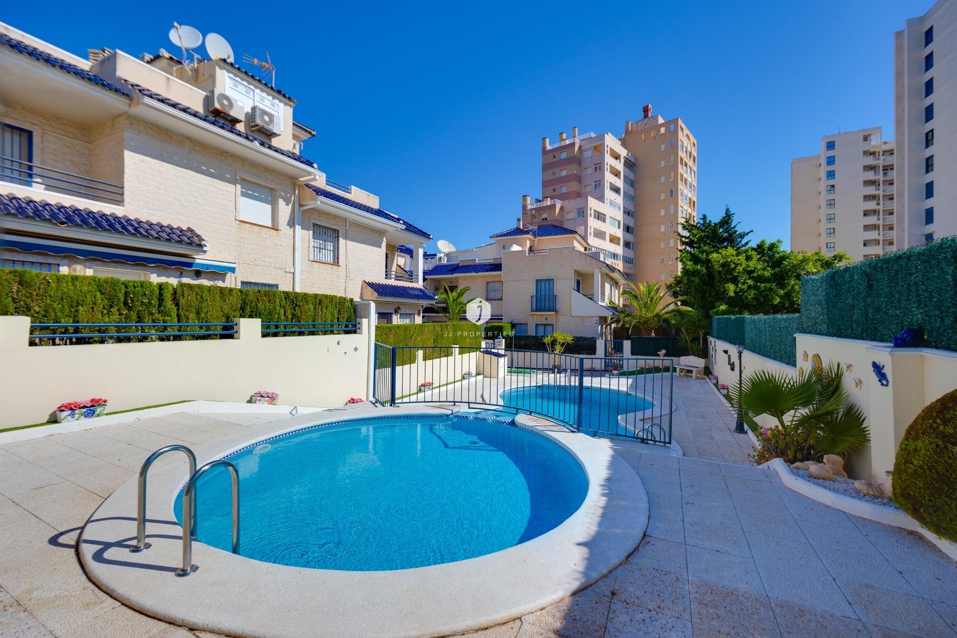 Tweedehands - Chalet -
Torrevieja - La veleta