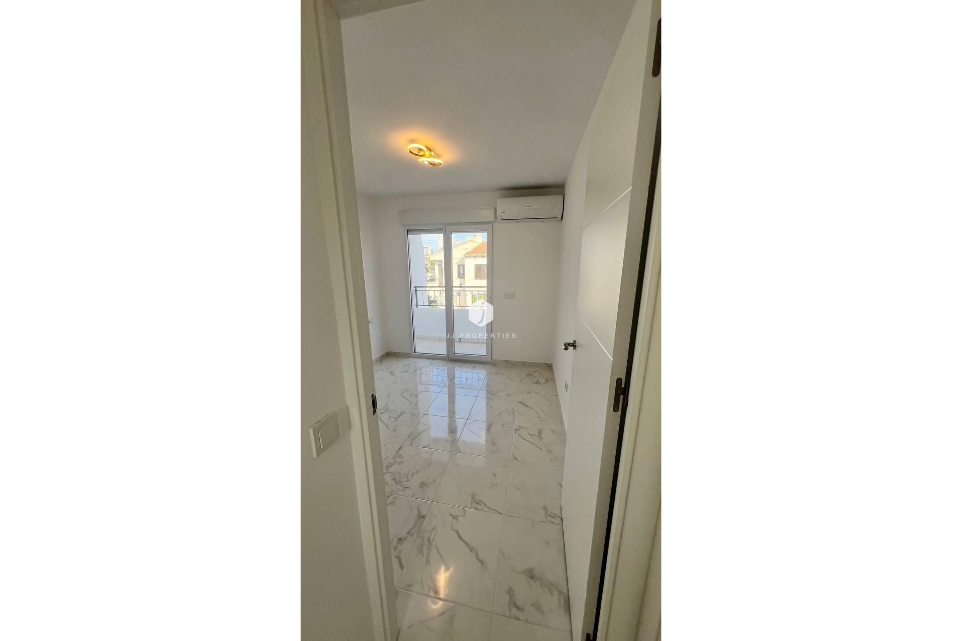 Tweedehands - Chalet -
Torrevieja - Los Balcones - Los Altos del Edén