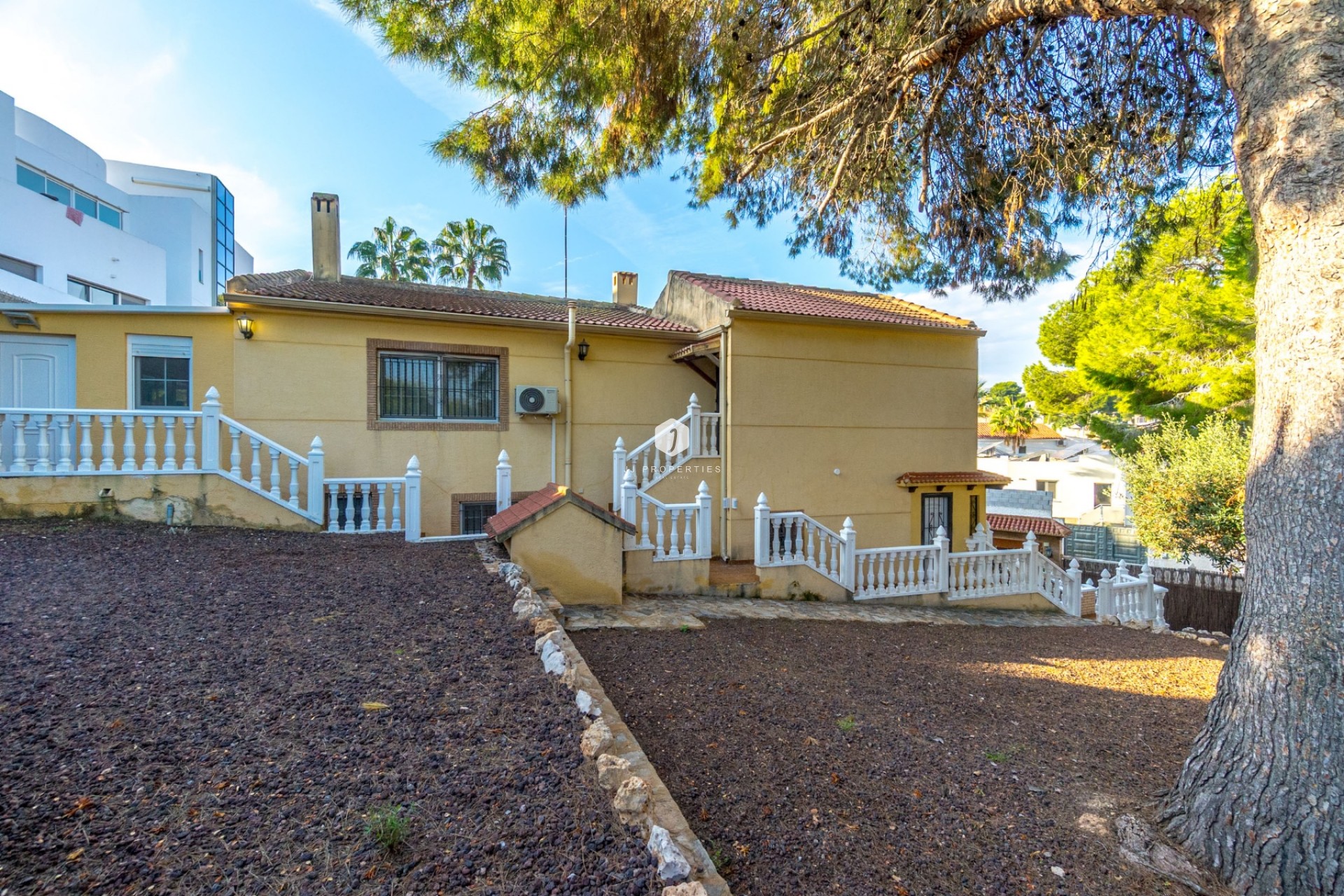 Tweedehands - Chalet -
Torrevieja - Los balcones