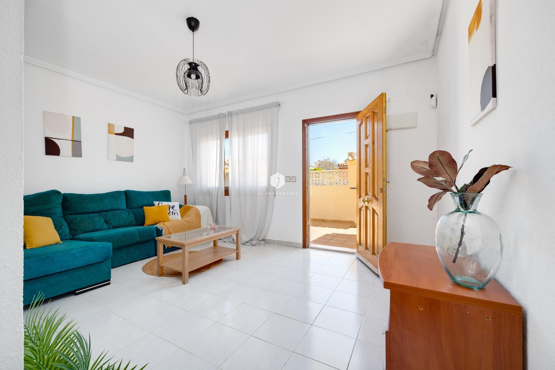 Tweedehands - Chalet -
Torrevieja - Nueva Torrevieja