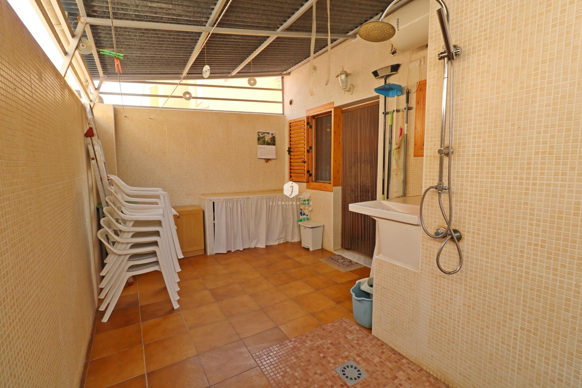 Tweedehands - Chalet -
Torrevieja - Playa de los Naufragos