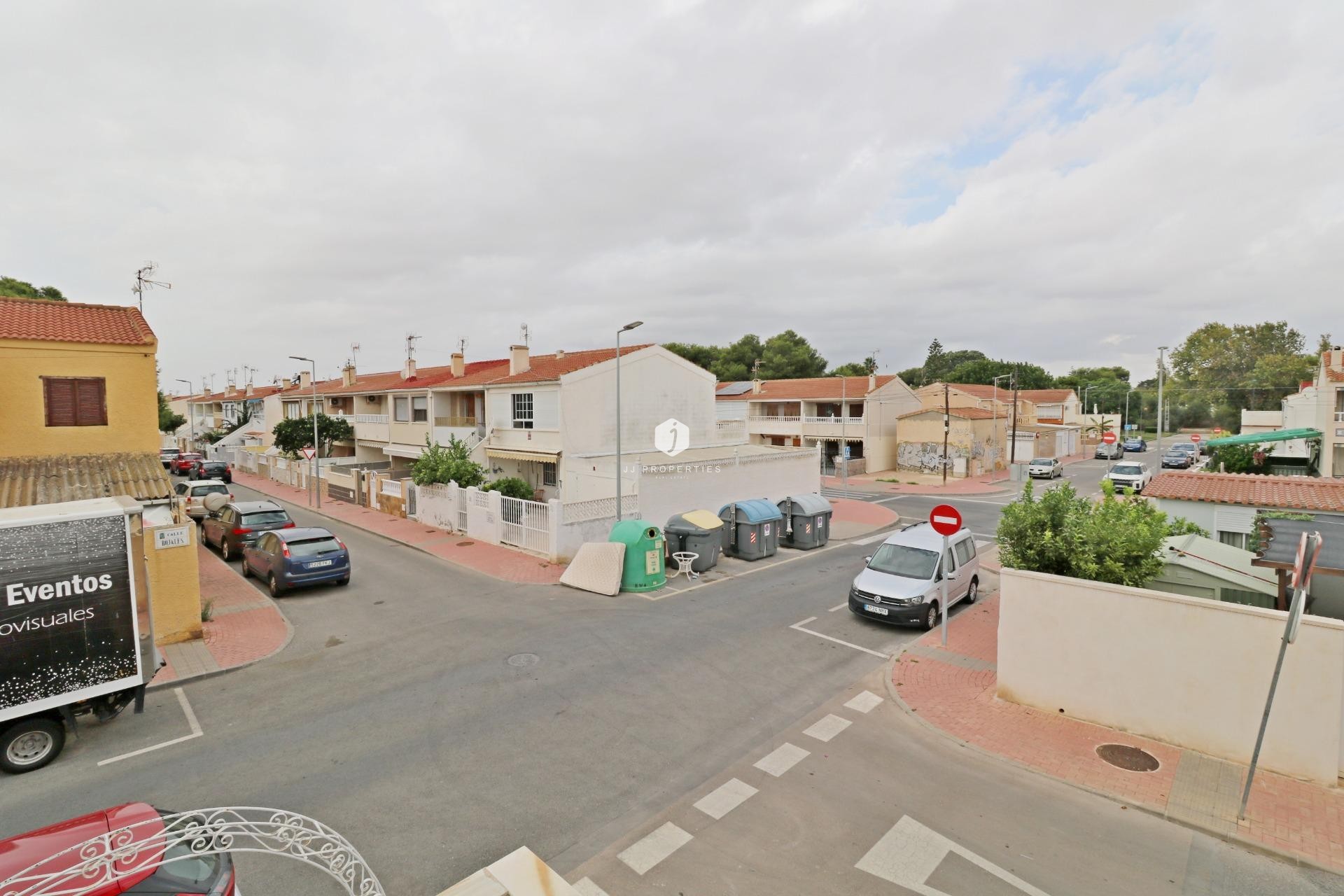 Tweedehands - Chalet -
Torrevieja - Playa de los Naufragos