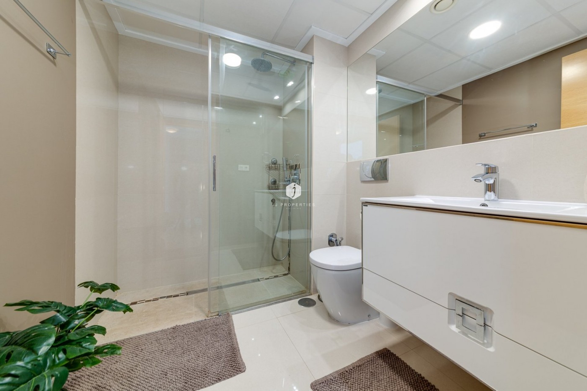 Tweedehands - Chalet -
Torrevieja - Sector 25