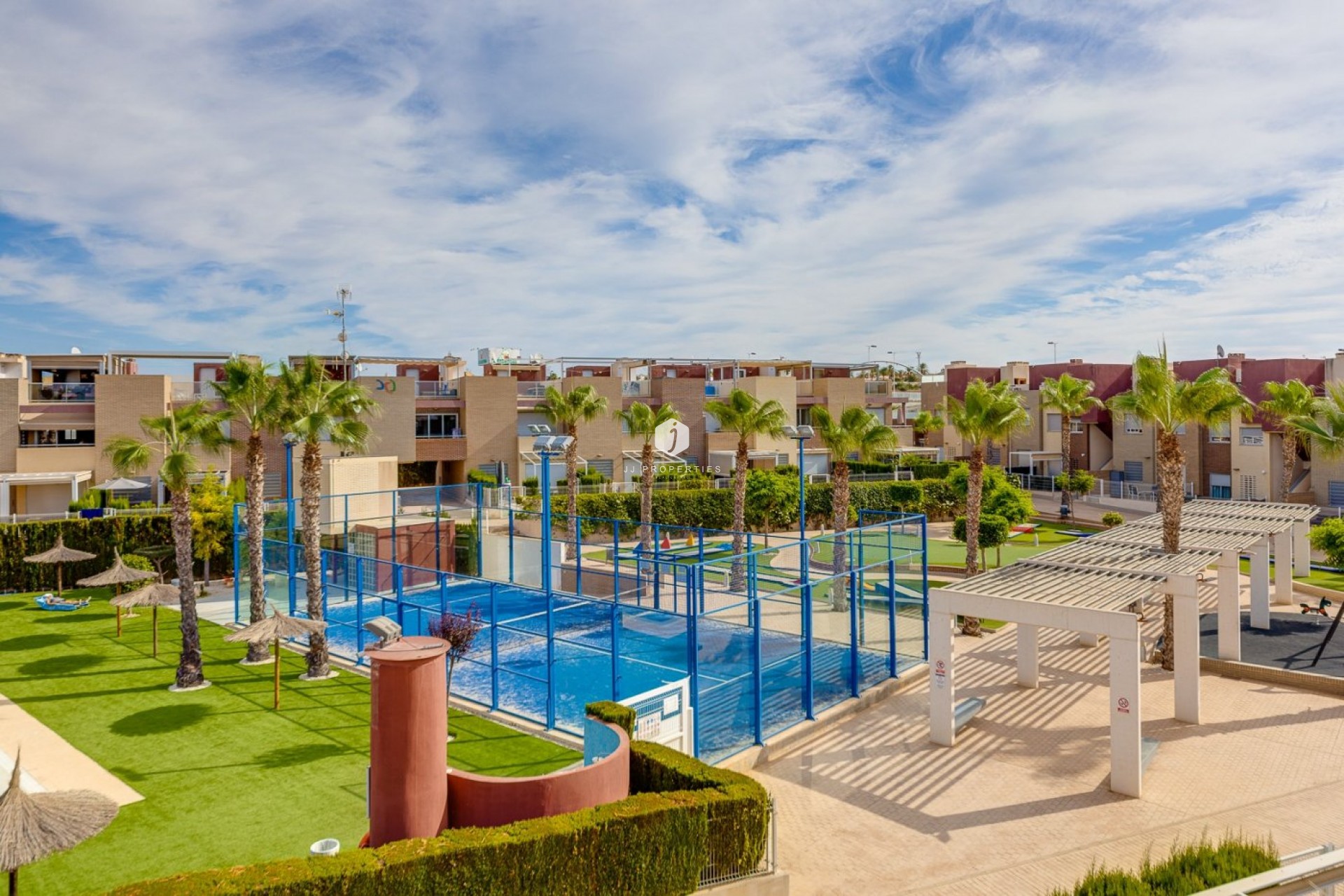 Tweedehands - Chalet -
Torrevieja - Sector 25