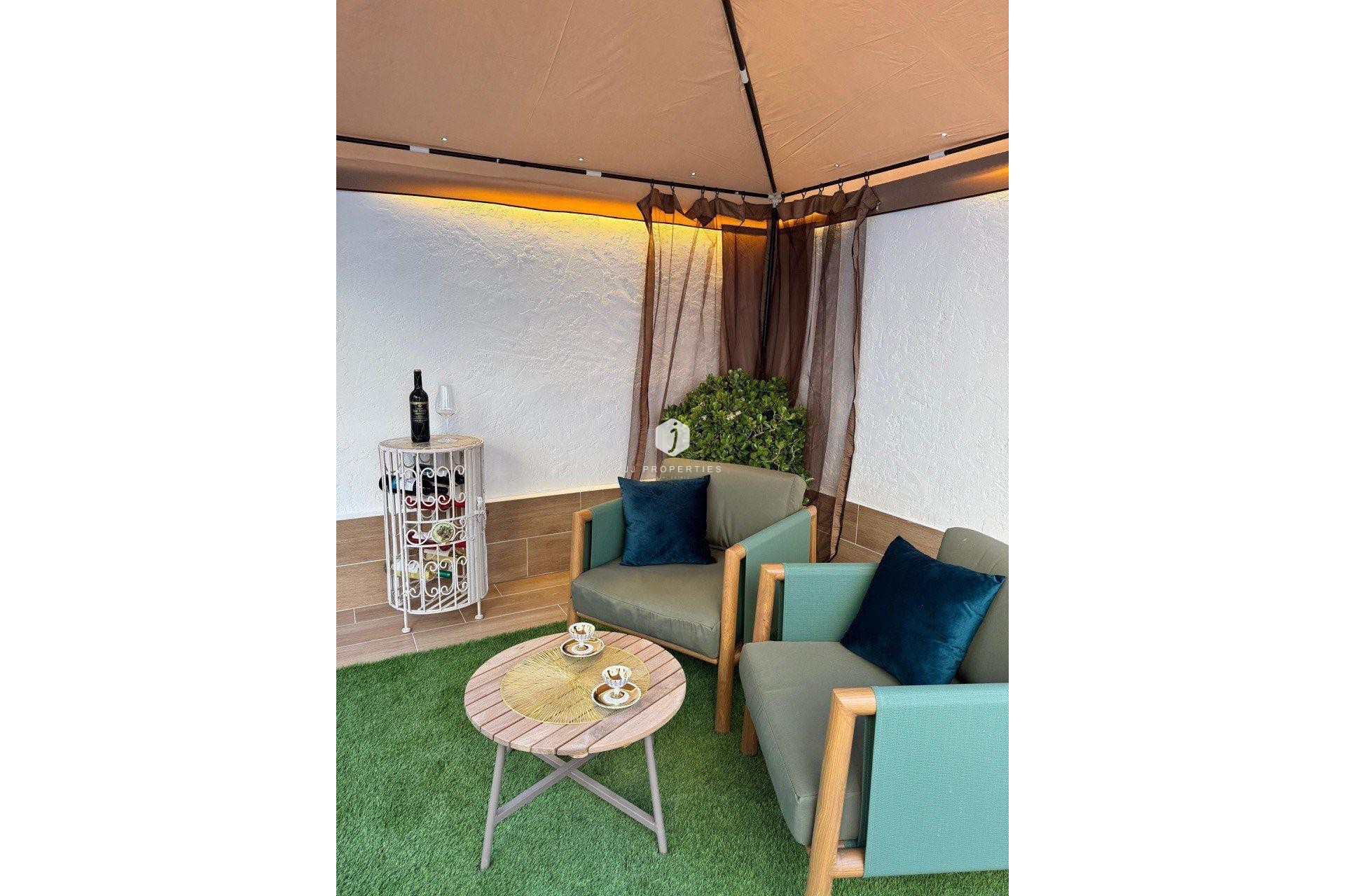 Tweedehands - Chalet -
Torrevieja - Torretas