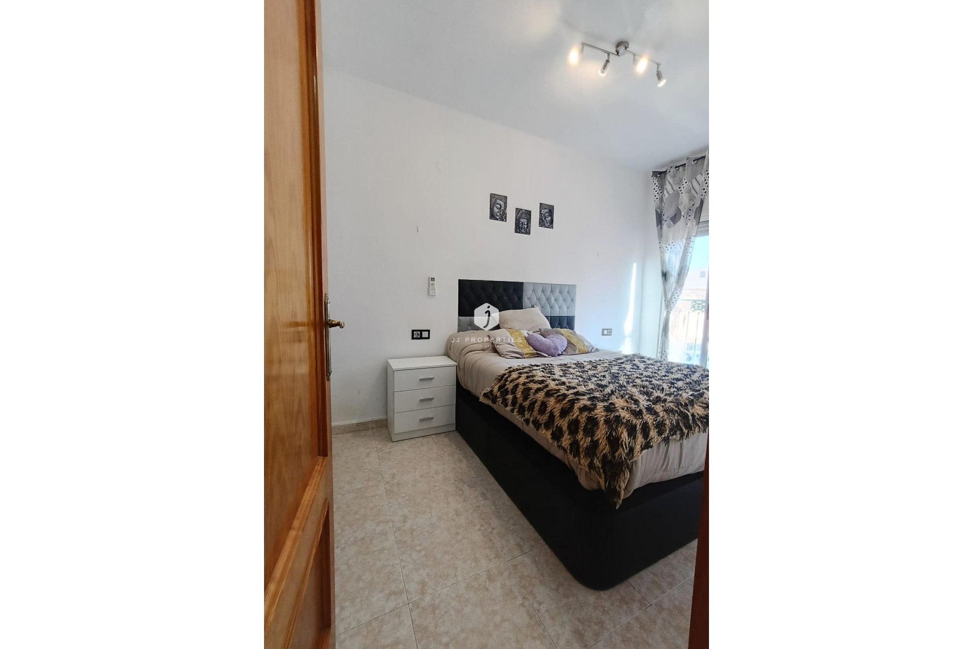 Tweedehands - Chalet -
Torrevieja - Torretas