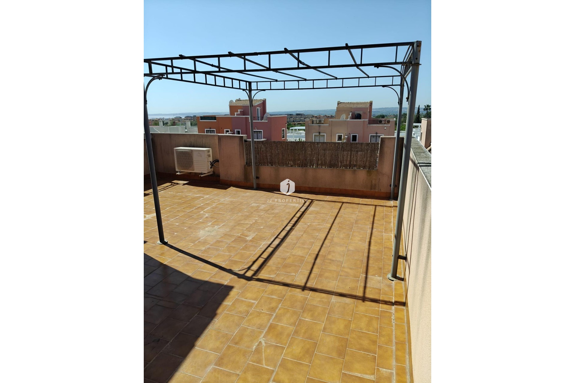 Tweedehands - duplex -
Los Montesinos - Costa Blanca Sur