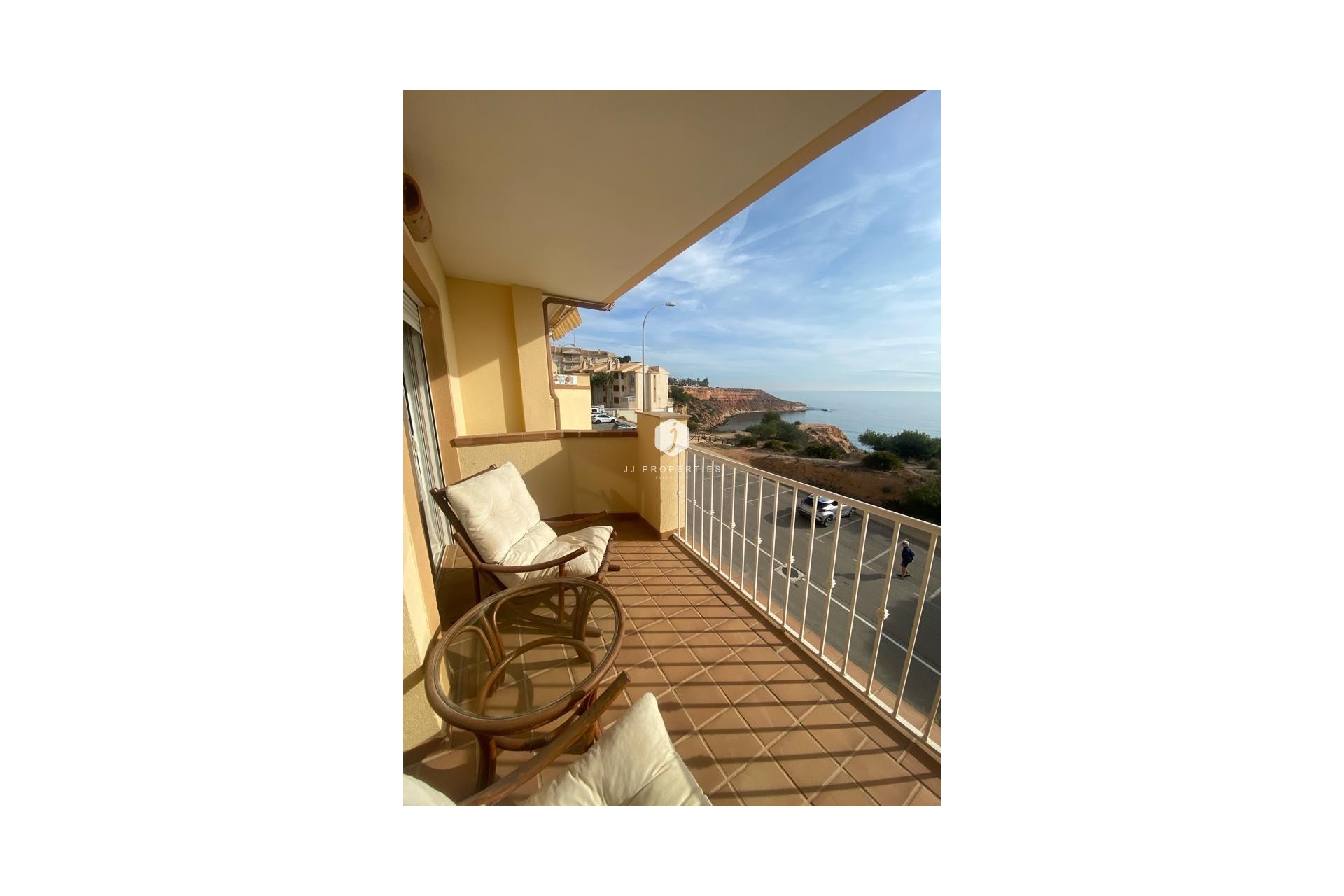 Tweedehands - duplex -
Orihuela Costa - Campoamor