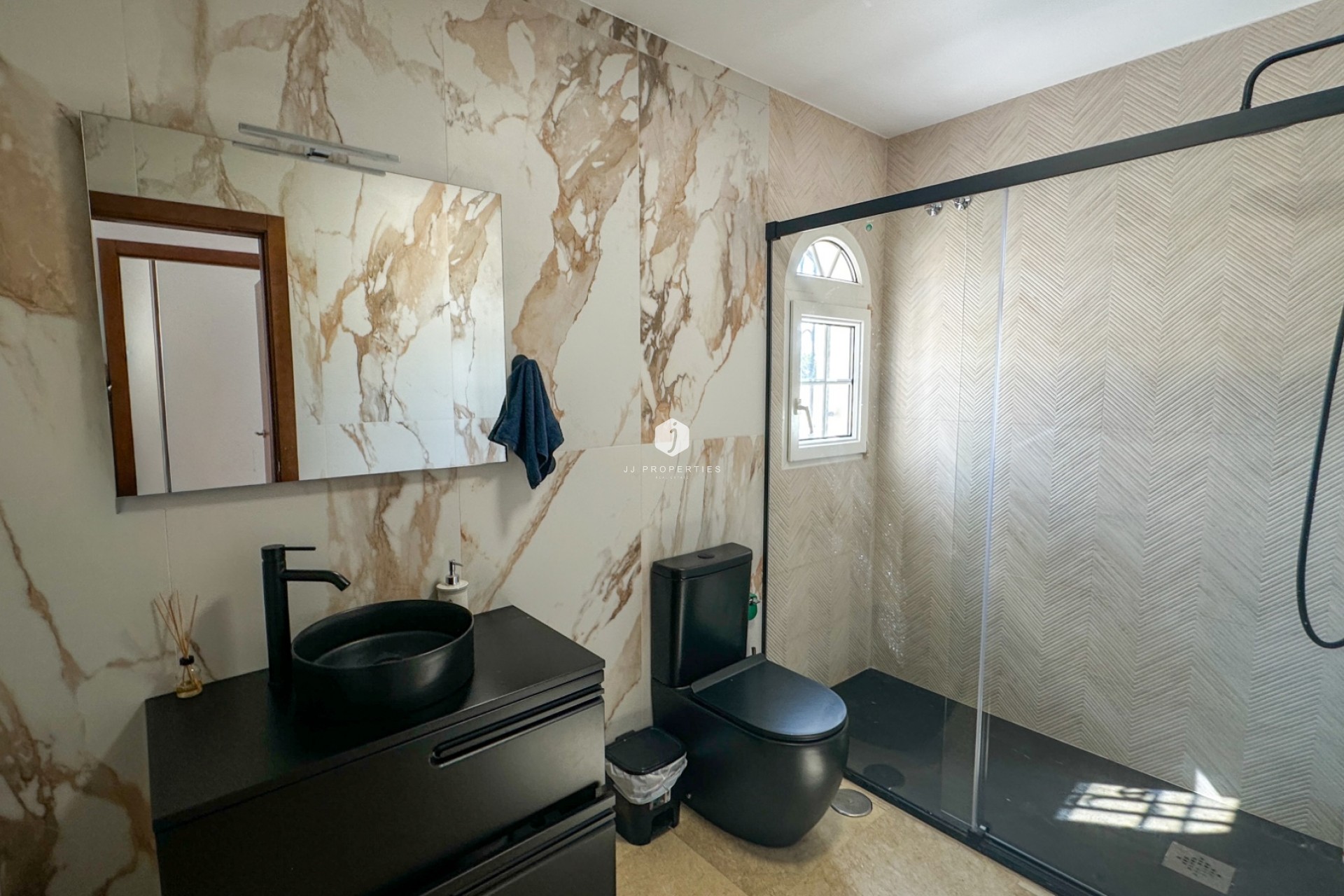 Tweedehands - duplex -
Orihuela Costa - Costa Blanca