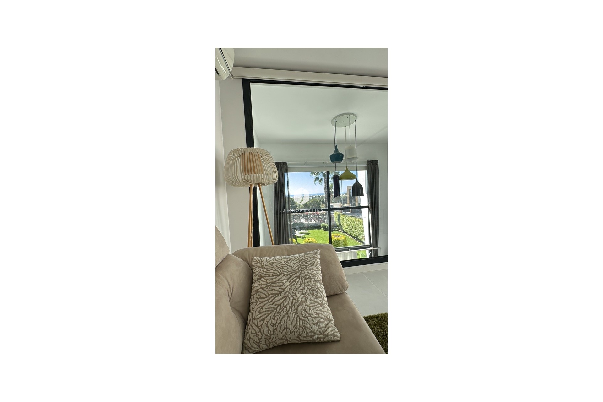 Tweedehands - duplex -
Orihuela Costa - Costa Blanca