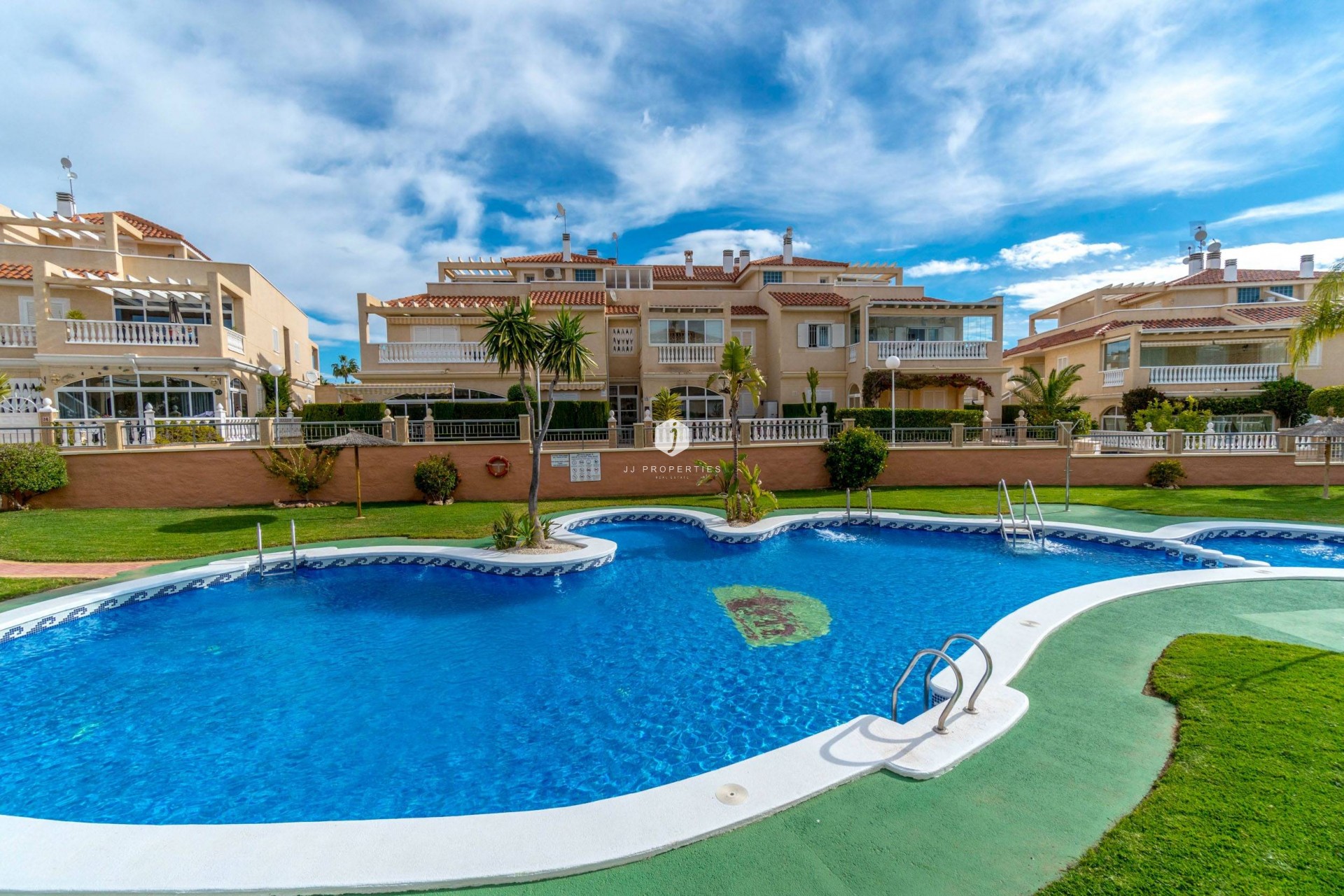 Tweedehands - duplex -
Orihuela Costa - Playa Flamenca