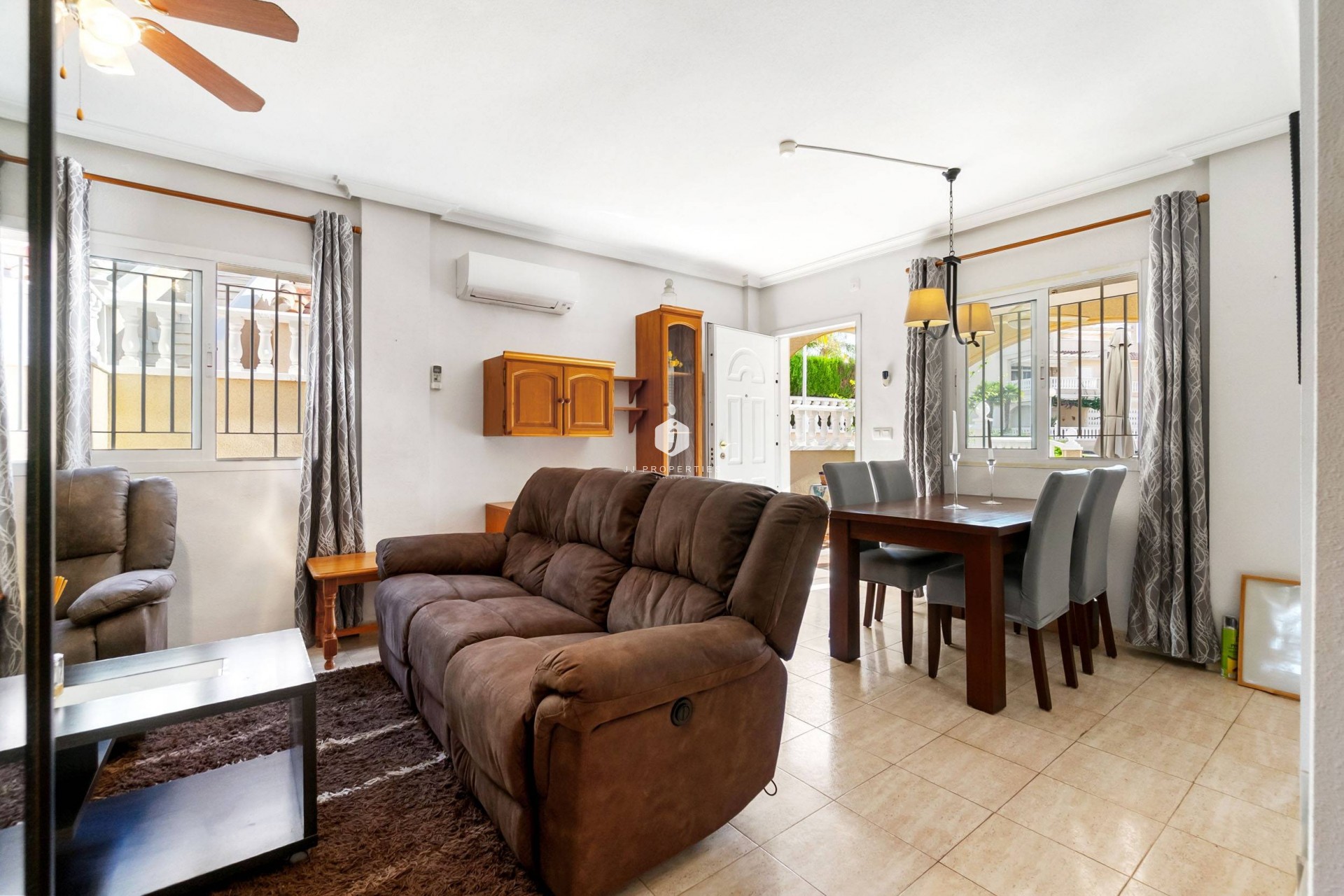 Tweedehands - duplex -
Orihuela Costa - Playa Flamenca