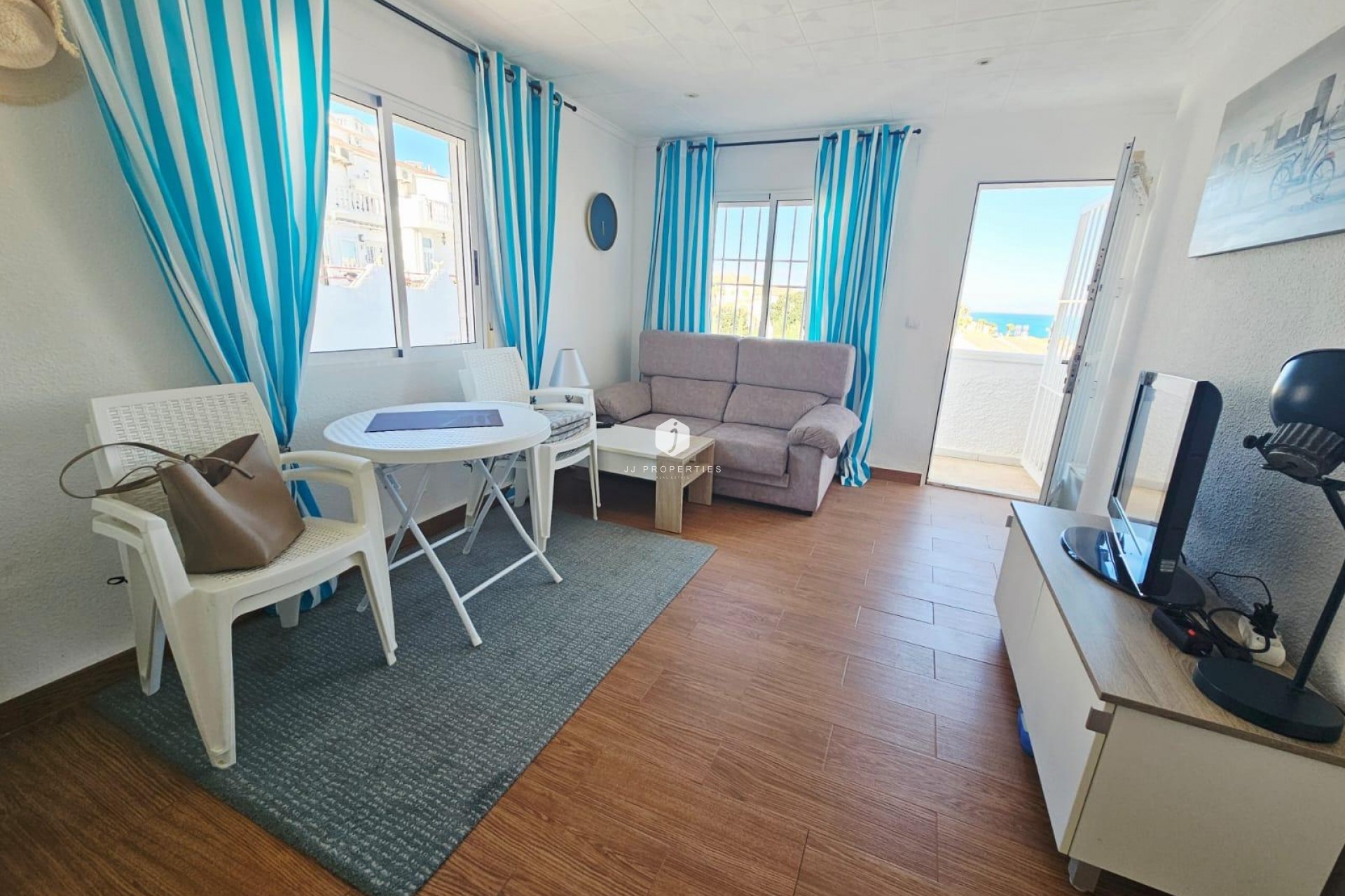 Tweedehands - duplex -
Torrevieja - Cabo cervera