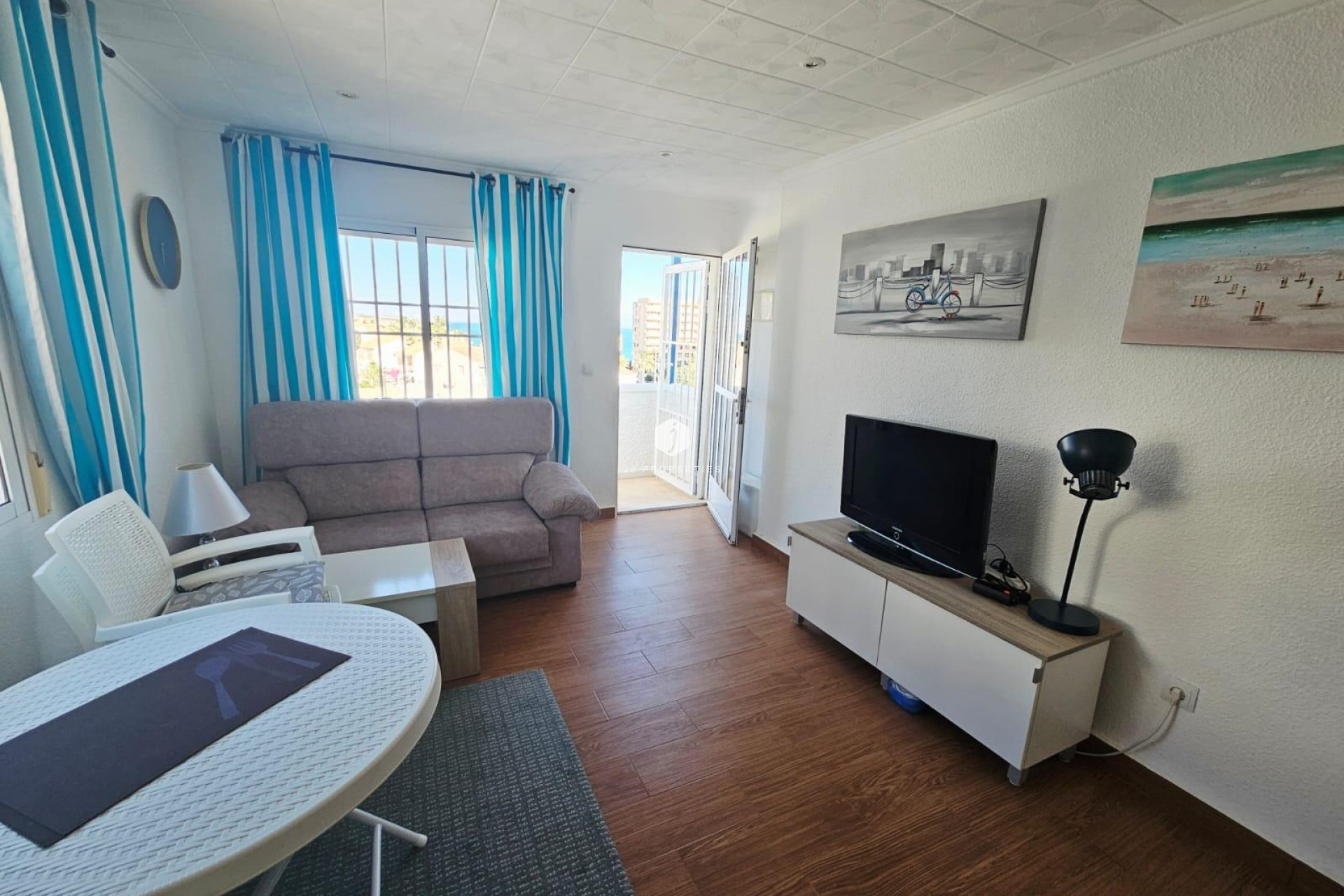 Tweedehands - duplex -
Torrevieja - Cabo cervera