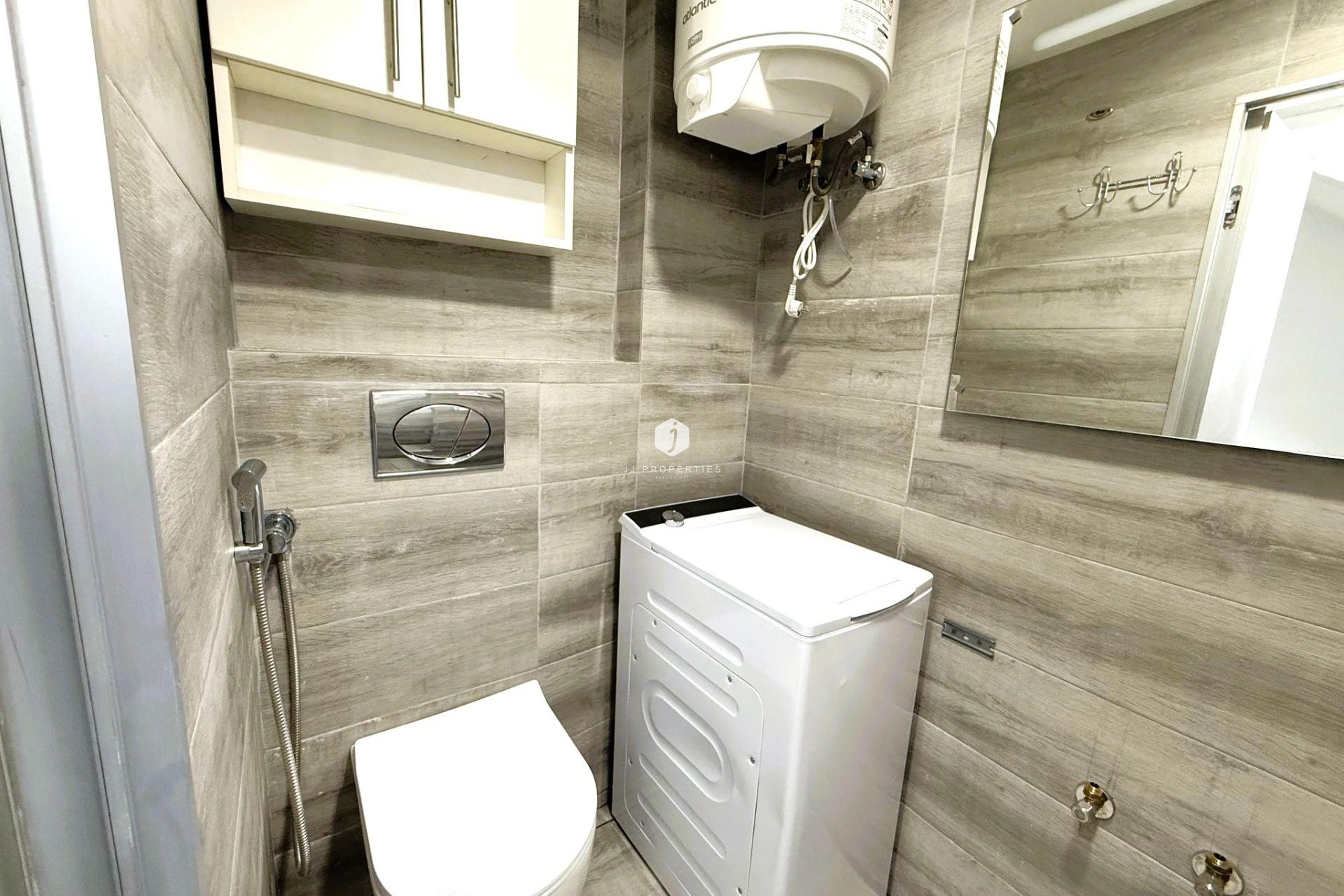 Tweedehands - duplex -
Torrevieja - Centro