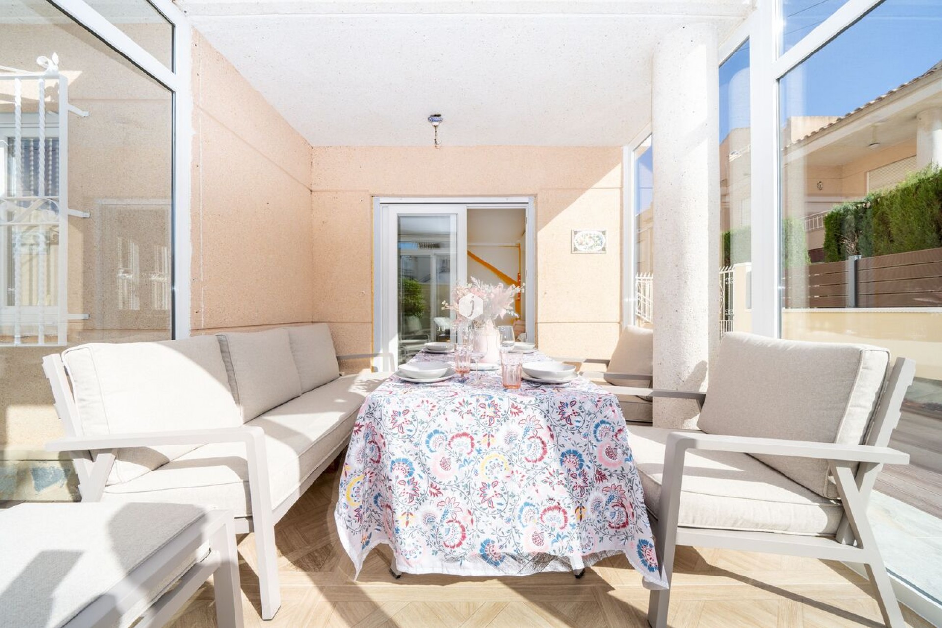 Tweedehands - duplex -
Torrevieja - Costa Blanca