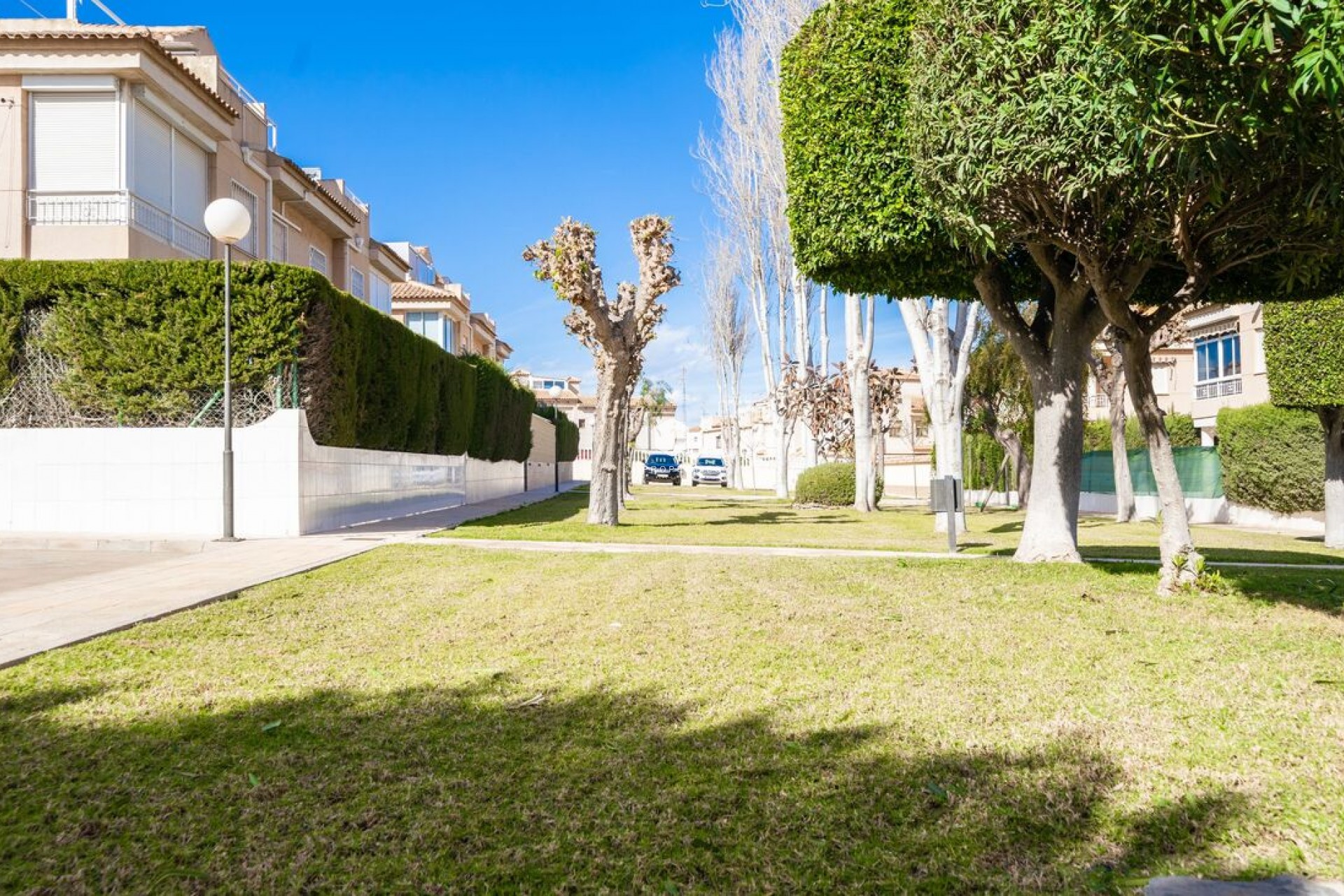 Tweedehands - duplex -
Torrevieja - Costa Blanca