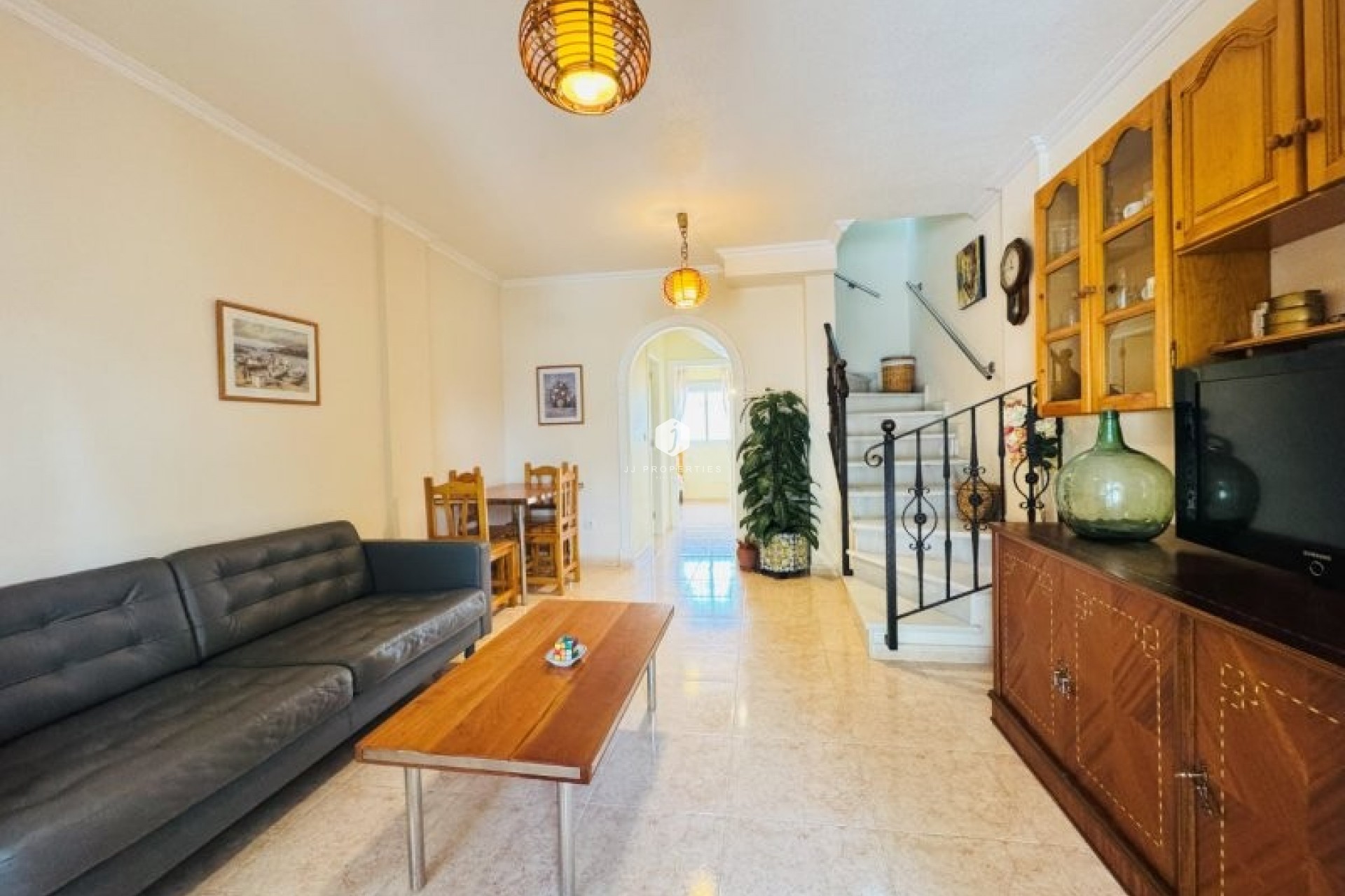 Tweedehands - duplex -
Torrevieja - Costa Blanca