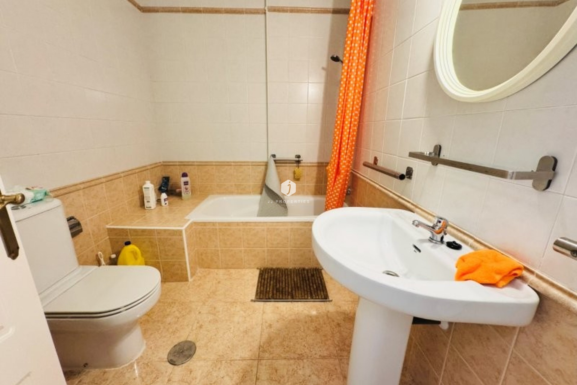 Tweedehands - duplex -
Torrevieja - Costa Blanca