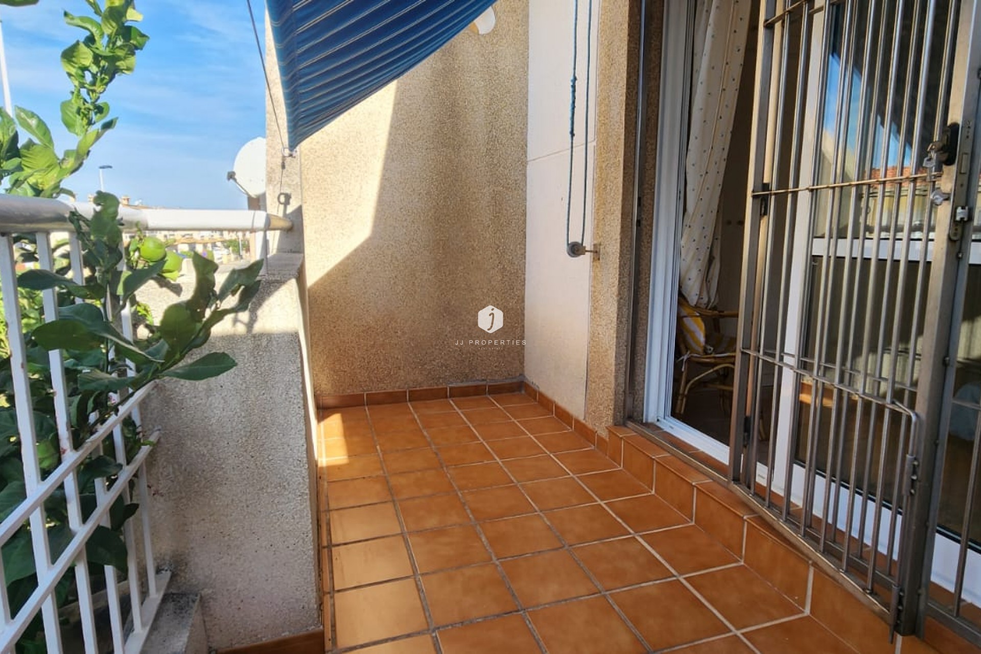 Tweedehands - duplex -
Torrevieja - Costa Blanca