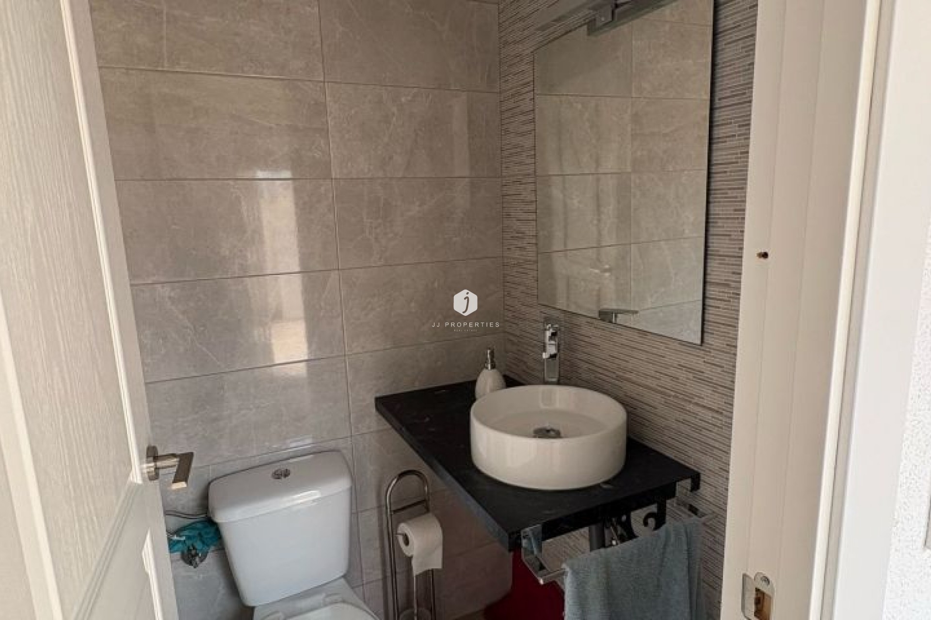 Tweedehands - duplex -
Torrevieja - Costa Blanca