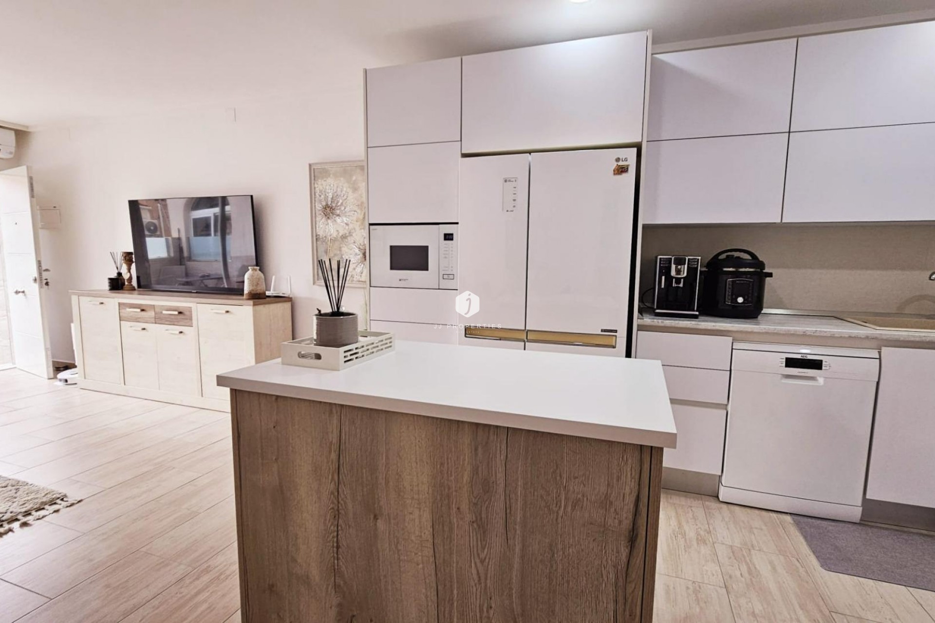 Tweedehands - duplex -
Torrevieja - La siesta