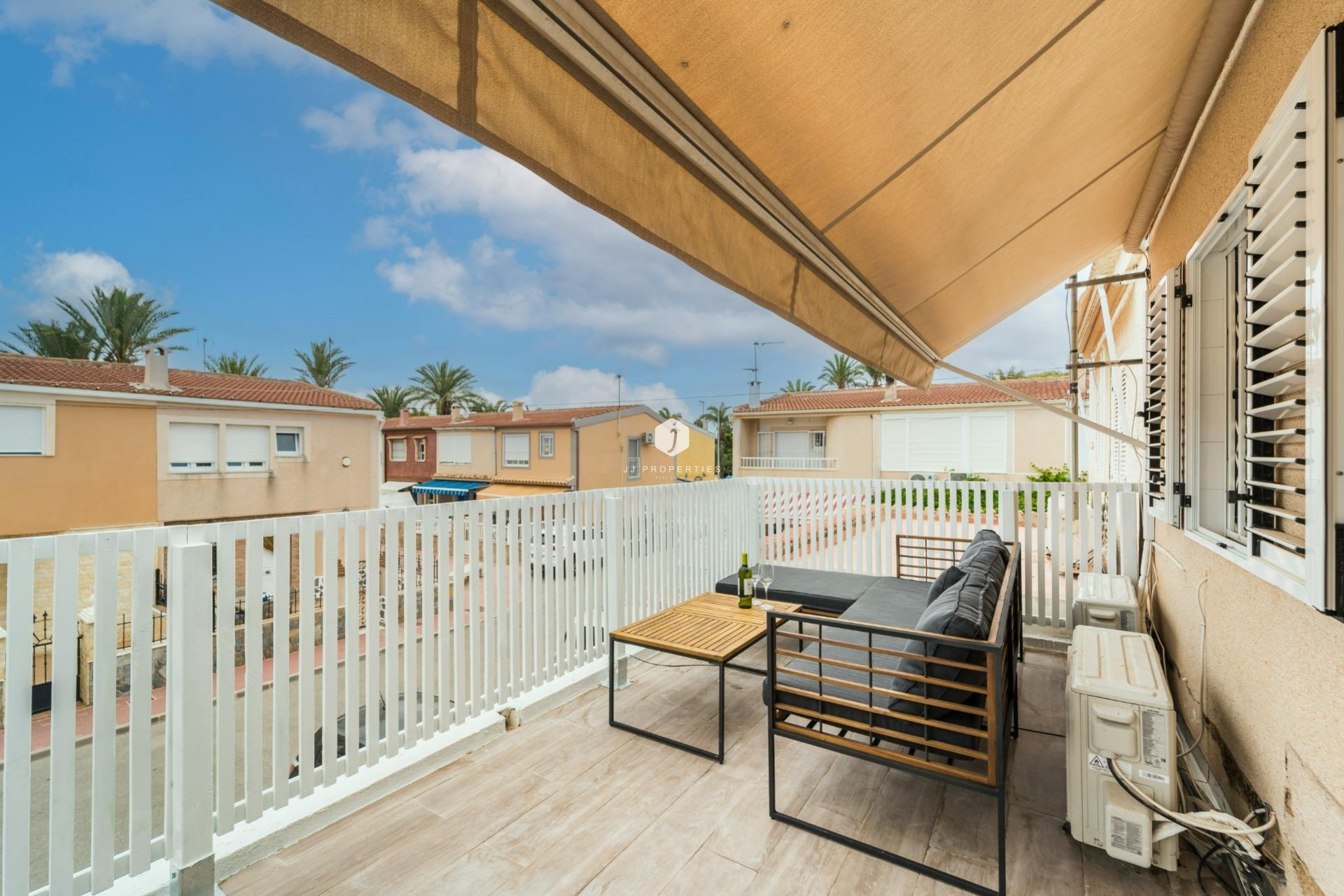 Tweedehands - duplex -
Torrevieja - Playa de los Naufragos