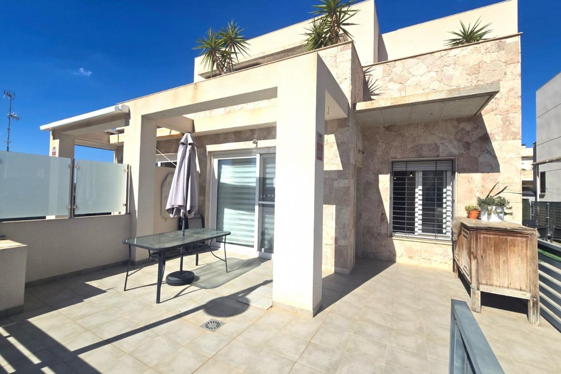 Tweedehands - duplex -
Torrevieja - Sector 25
