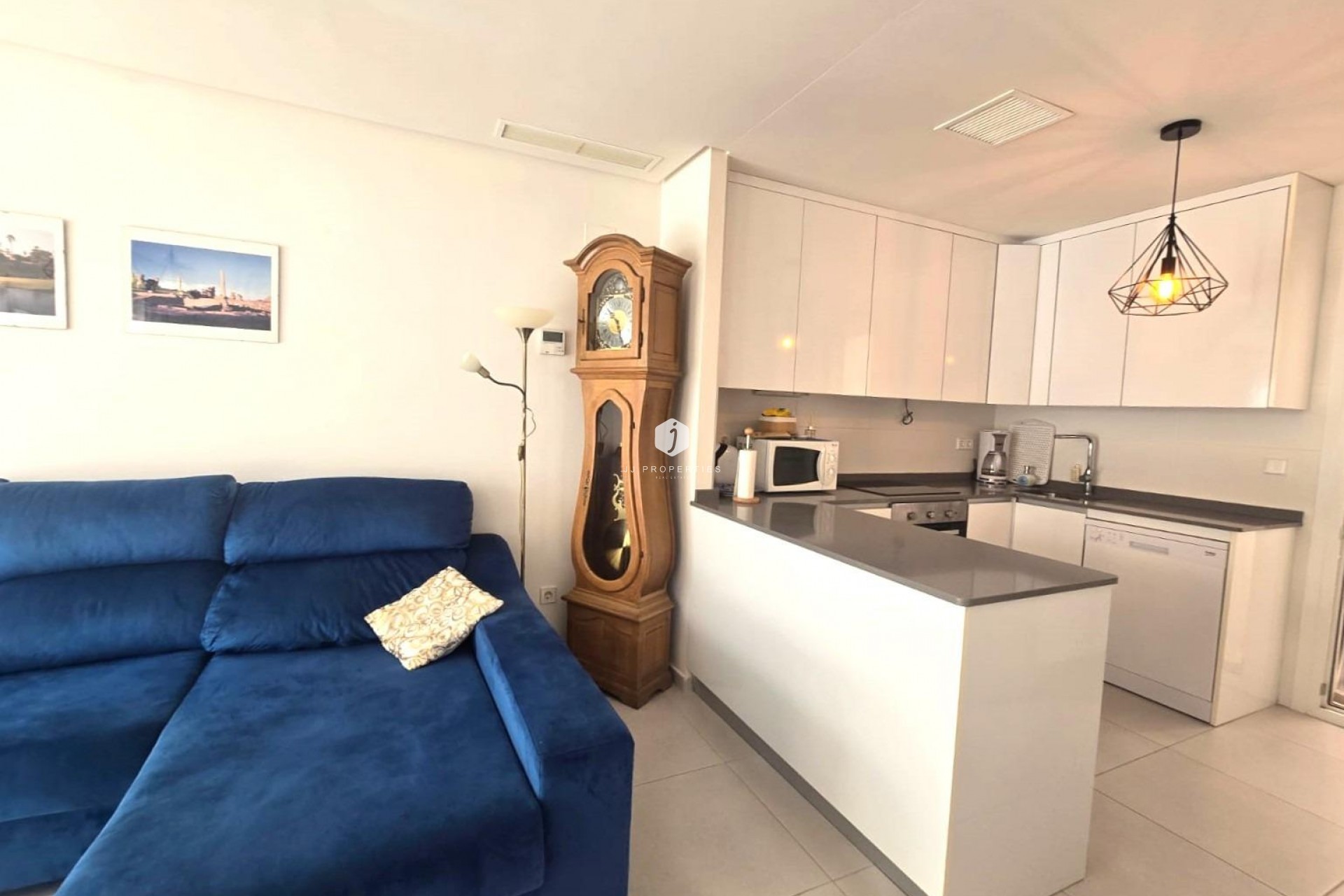 Tweedehands - duplex -
Torrevieja - Sector 25