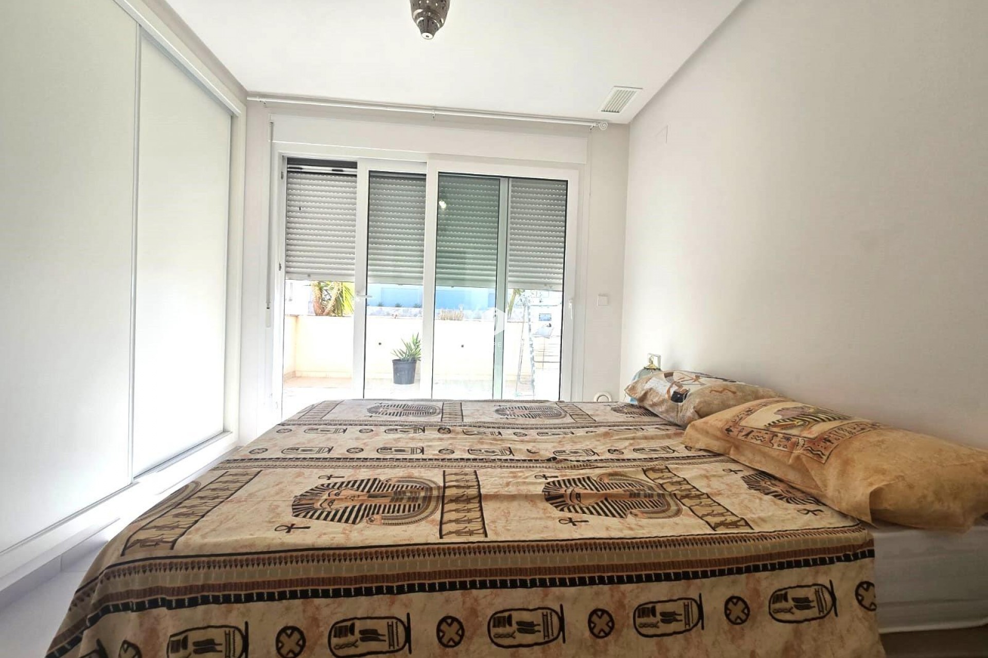 Tweedehands - duplex -
Torrevieja - Sector 25