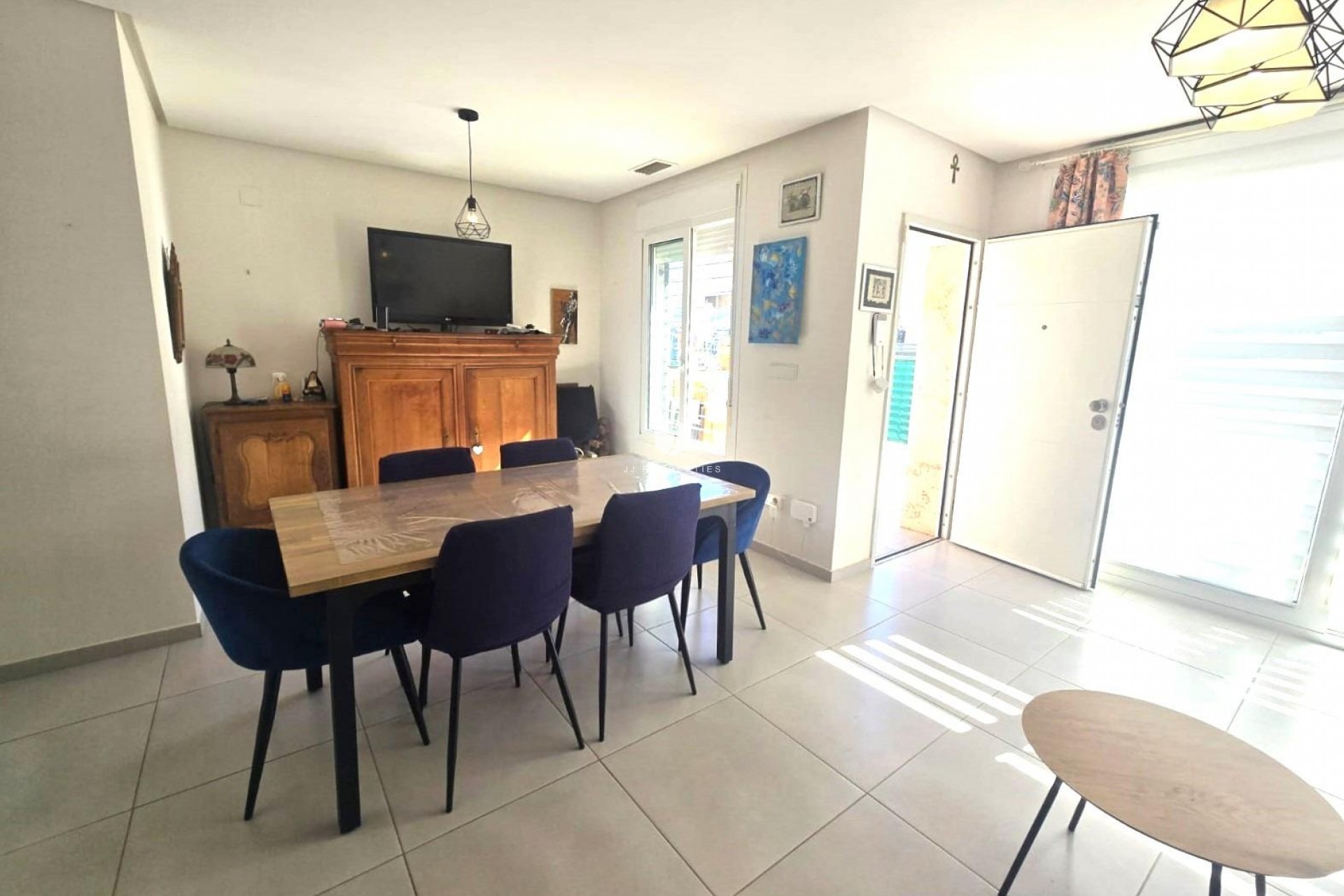 Tweedehands - duplex -
Torrevieja - Sector 25